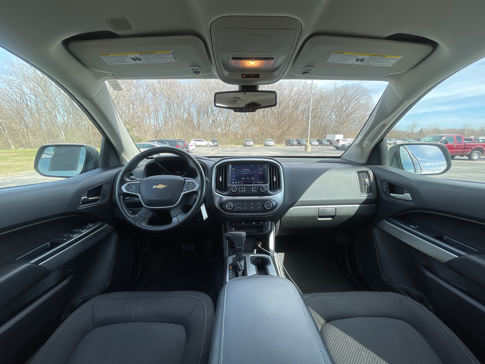 2021 Chevrolet Colorado LT 23