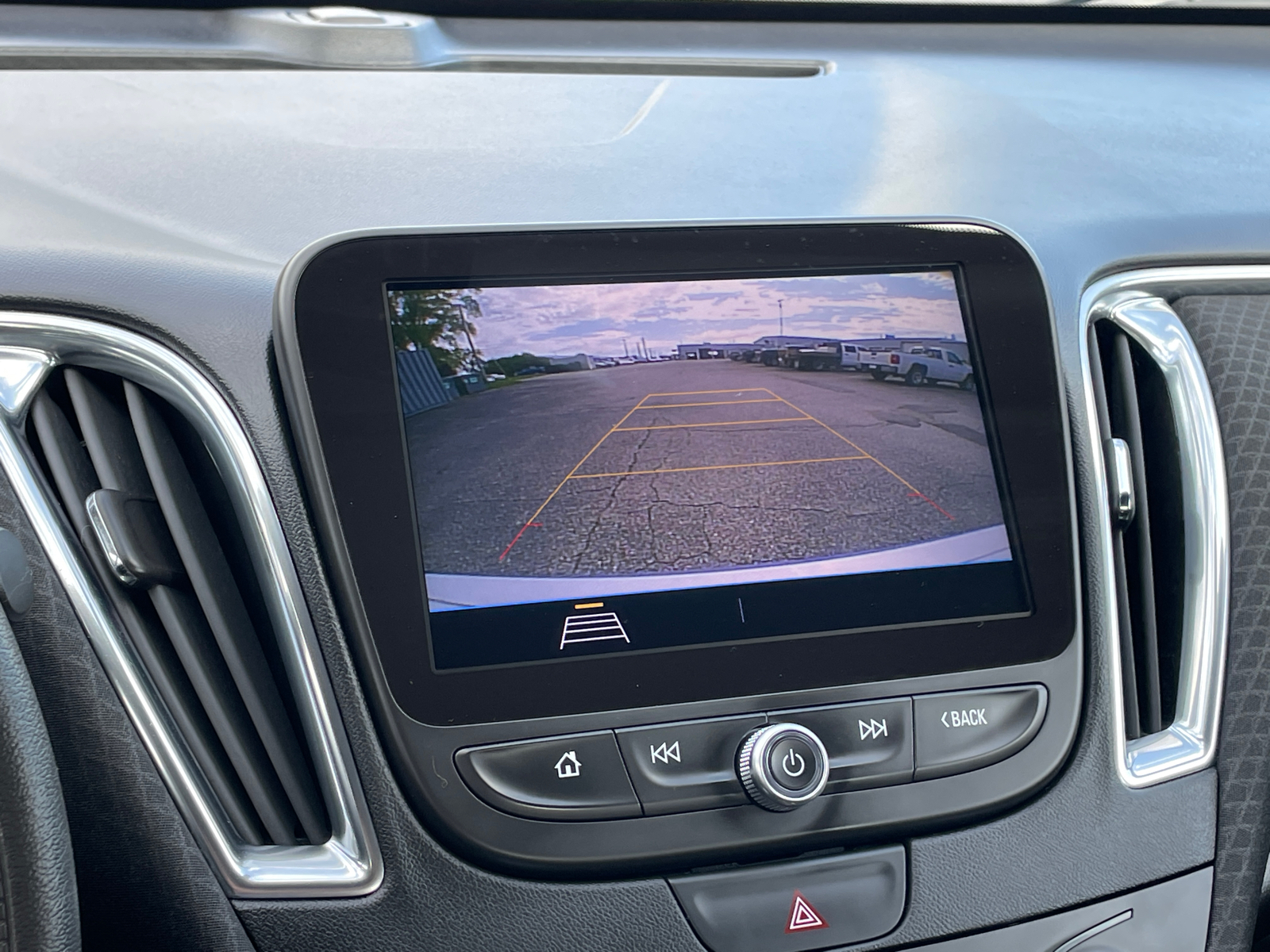 2019 Chevrolet Malibu LT 17