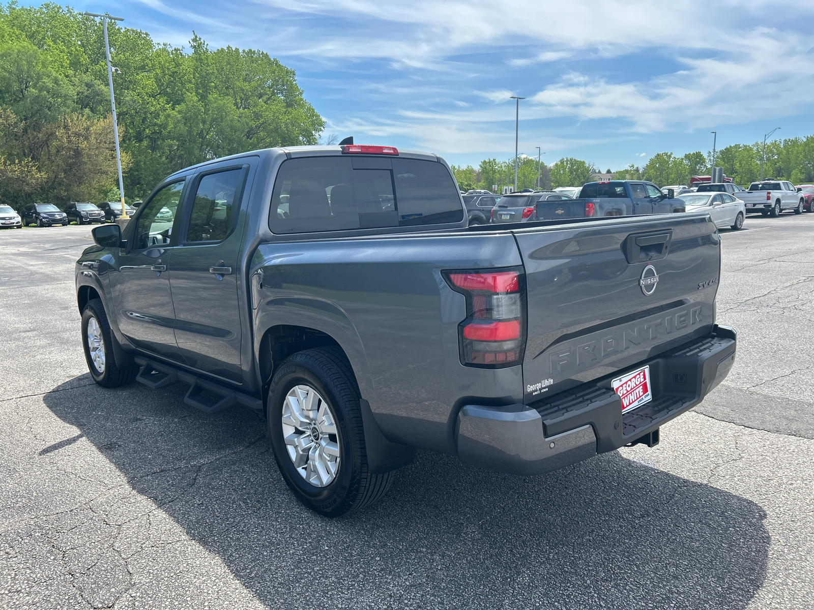 2023 Nissan Frontier SV 6