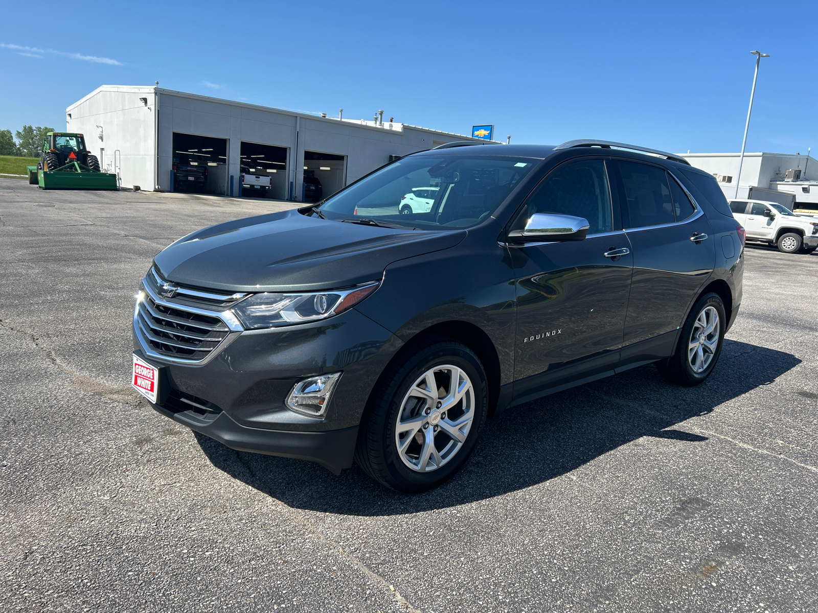 2020 Chevrolet Equinox Premier 8