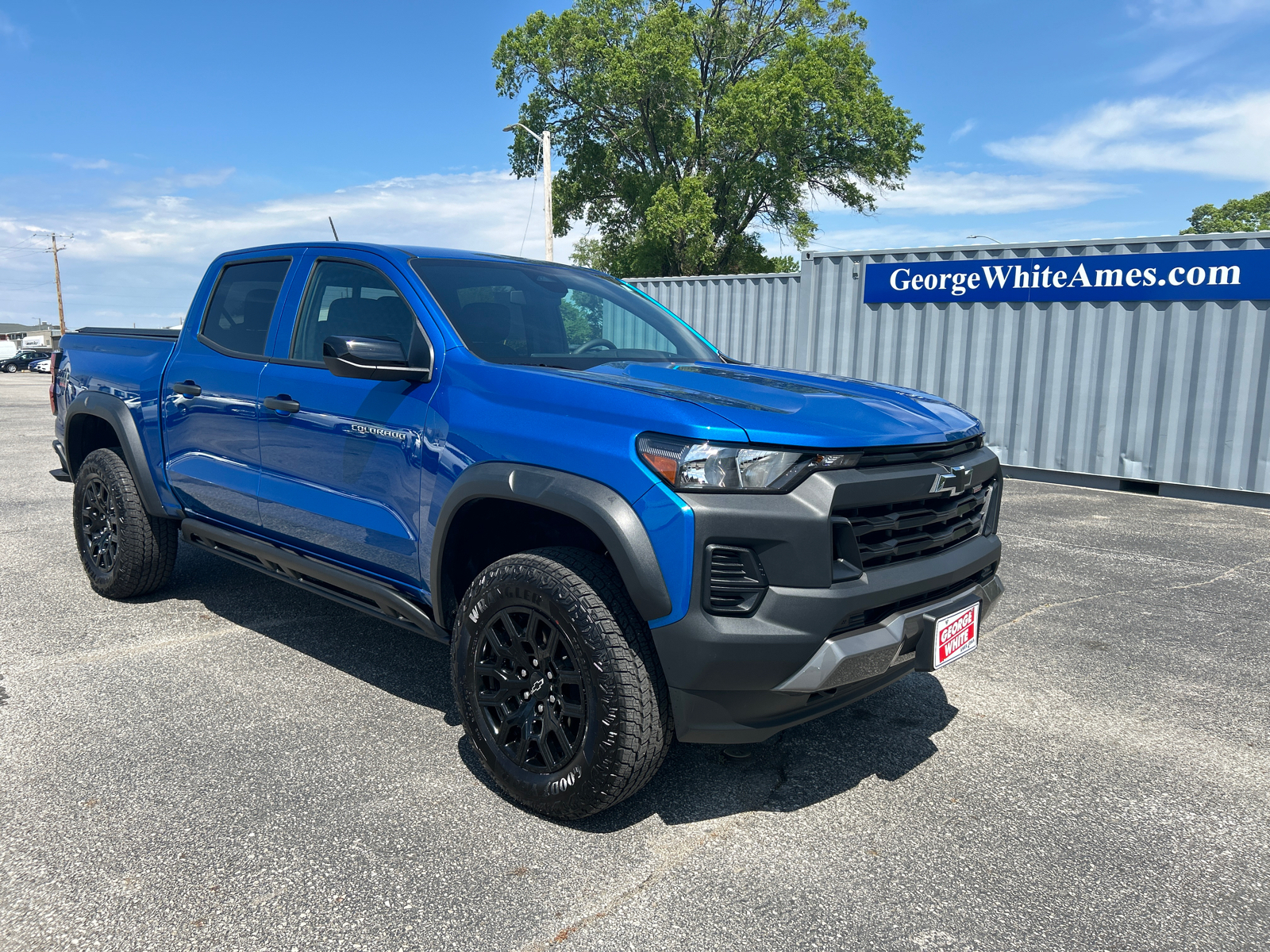 2023 Chevrolet Colorado Trail Boss 2