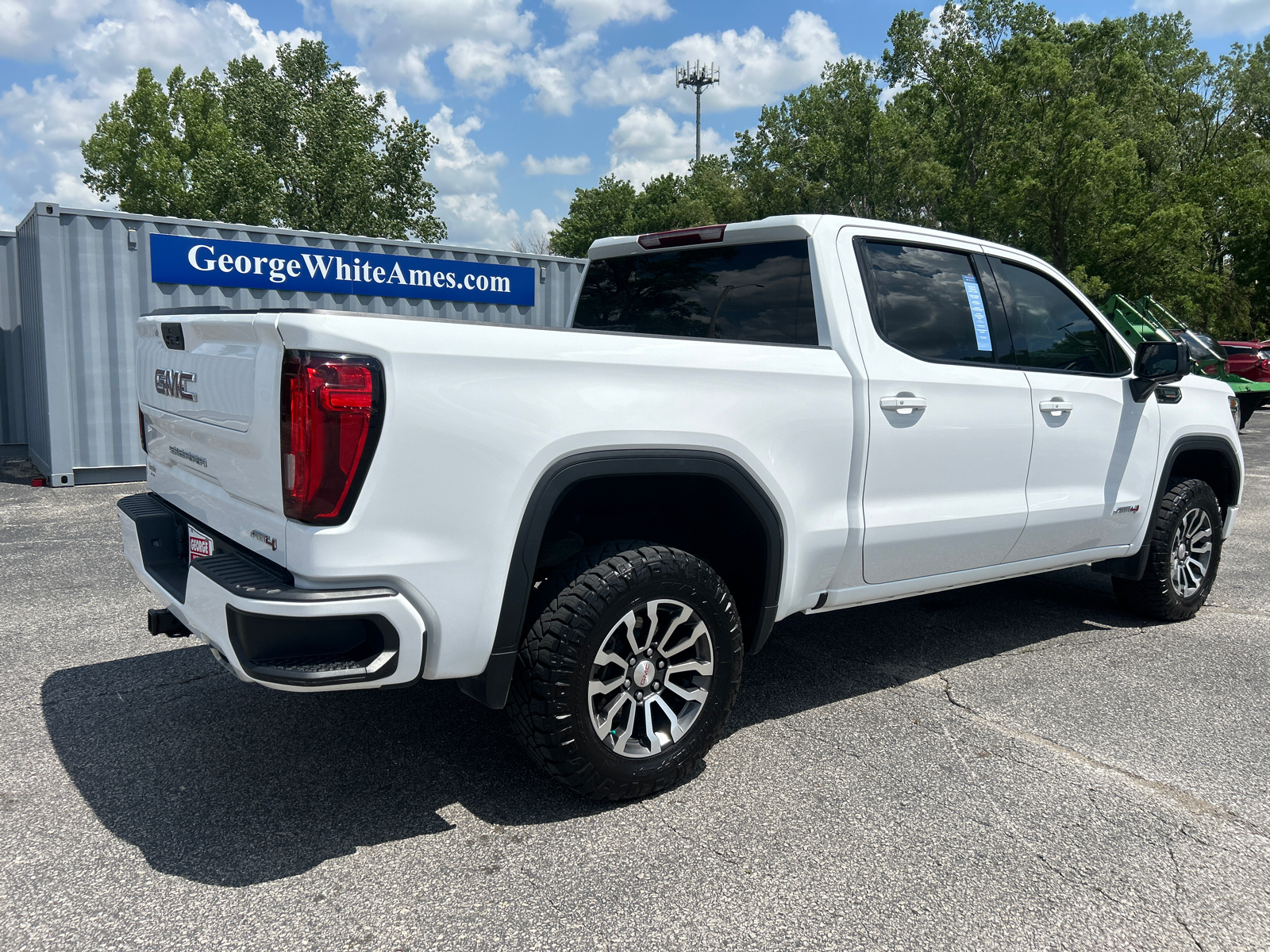 2021 GMC Sierra 1500 AT4 4