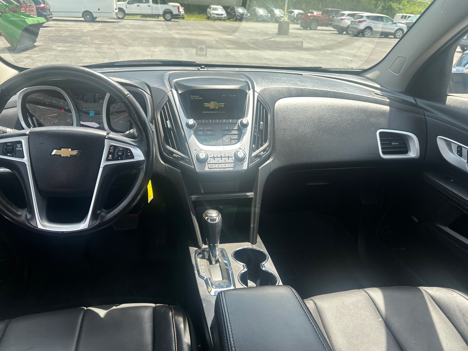 2017 Chevrolet Equinox Premier 16