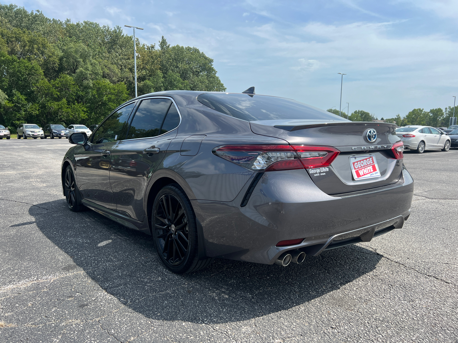 2021 Toyota Camry Hybrid XSE 6