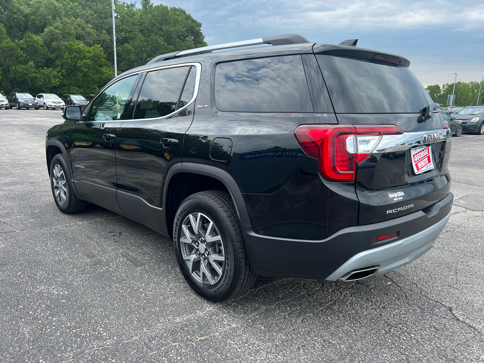 2023 GMC Acadia SLT 6