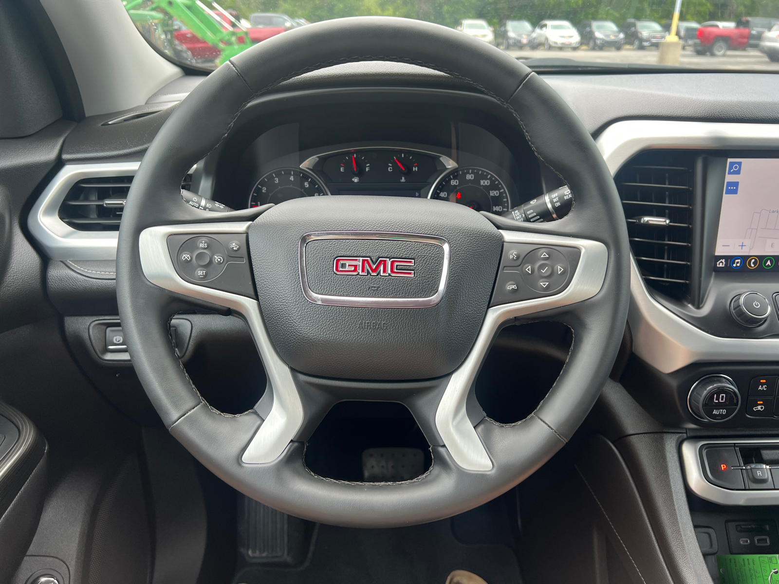 2023 GMC Acadia SLT 21