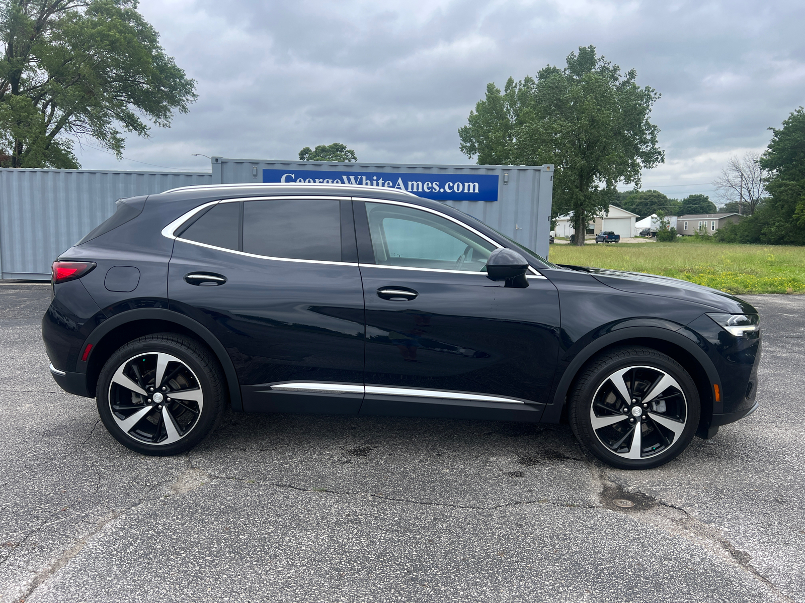 2021 Buick Envision Essence 3