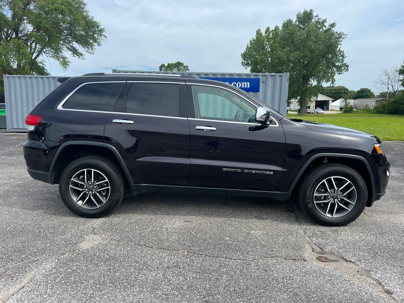 2021 Jeep Grand Cherokee Limited 3