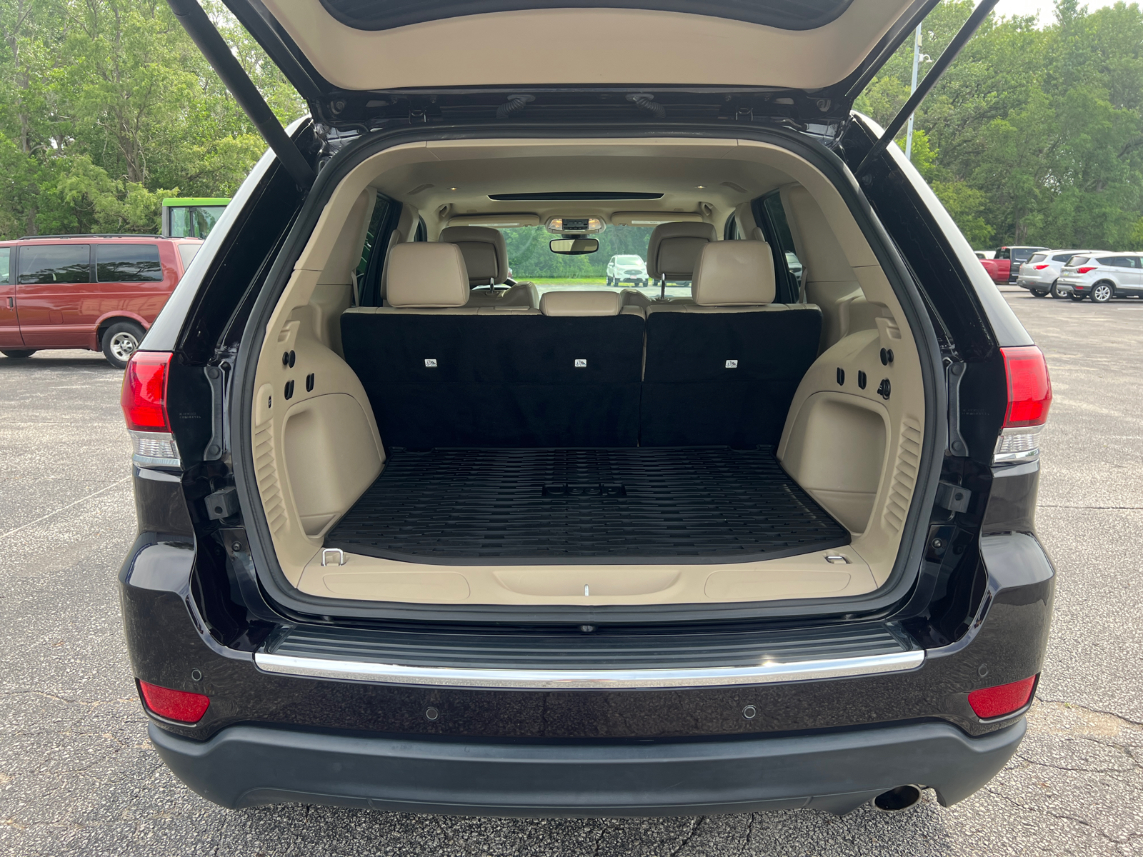 2021 Jeep Grand Cherokee Limited 16