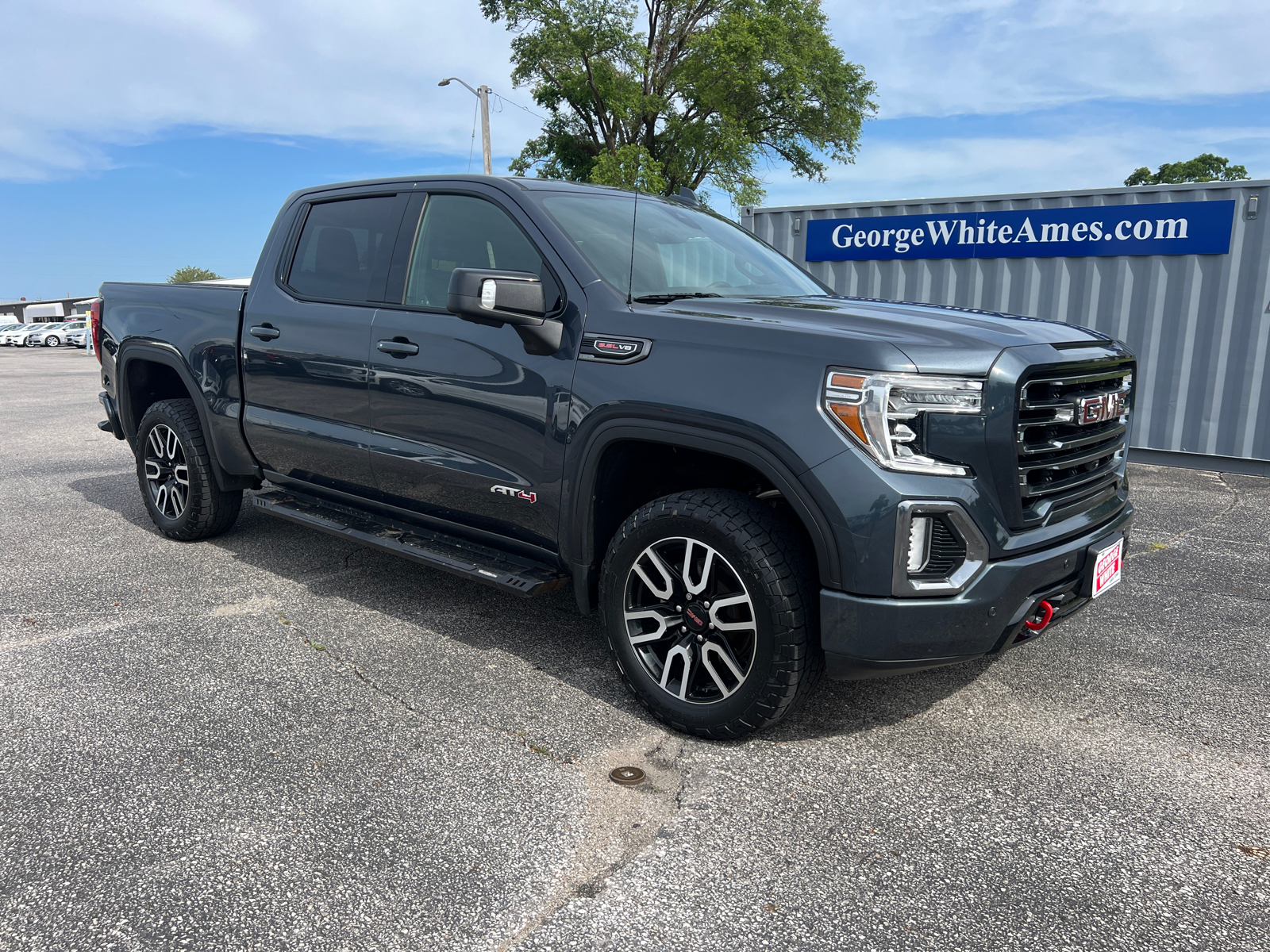 2021 GMC Sierra 1500 AT4 1