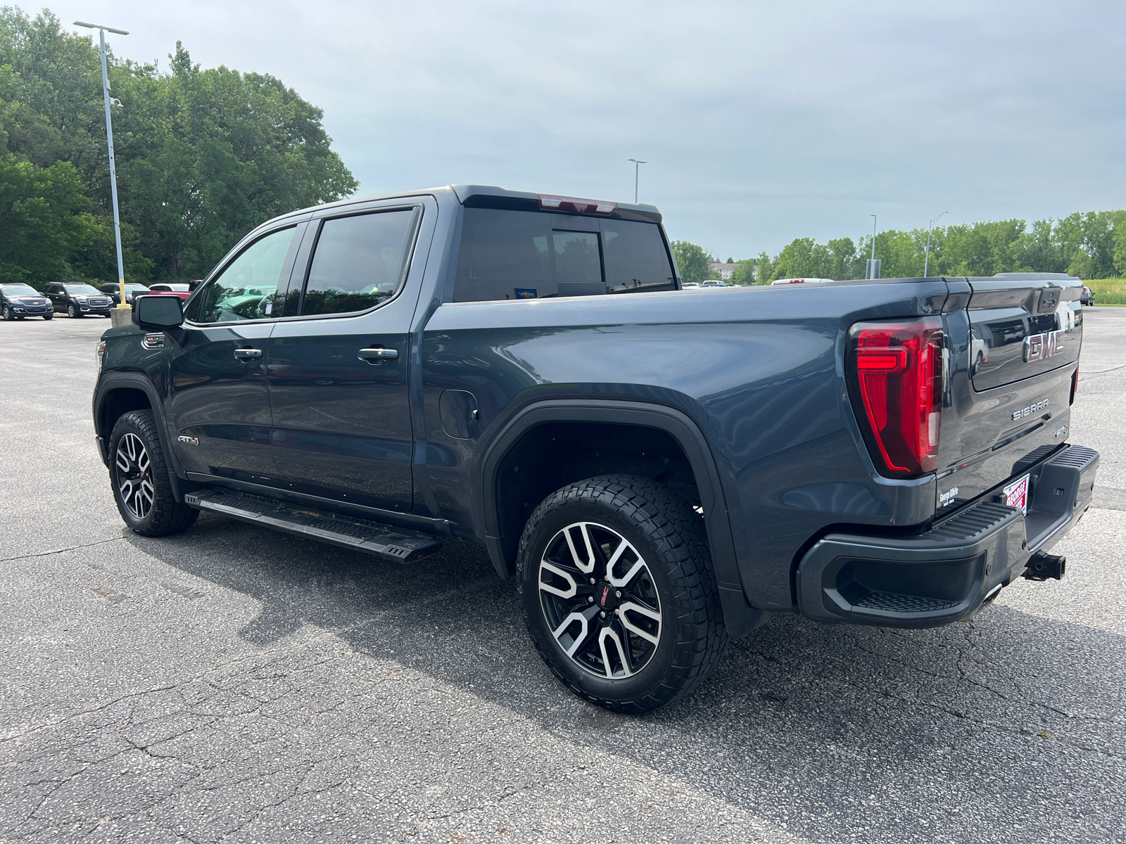 2021 GMC Sierra 1500 AT4 6