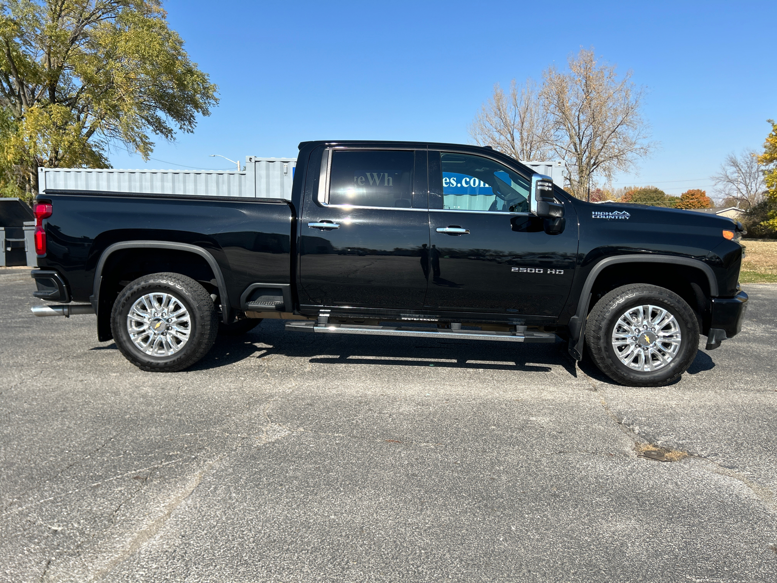 2022 Chevrolet Silverado 2500HD High Country 3