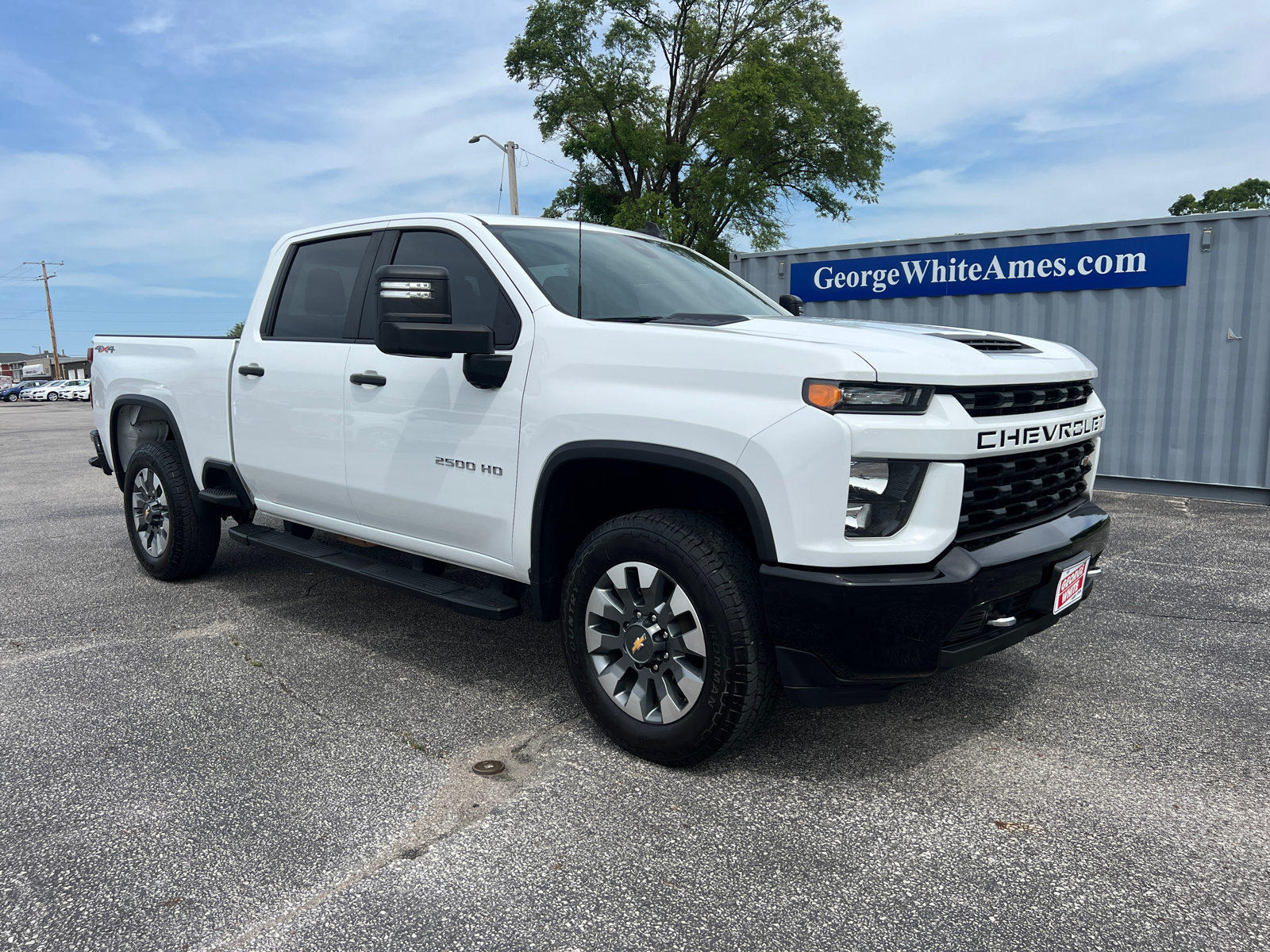 2022 Chevrolet Silverado 2500HD Custom 2