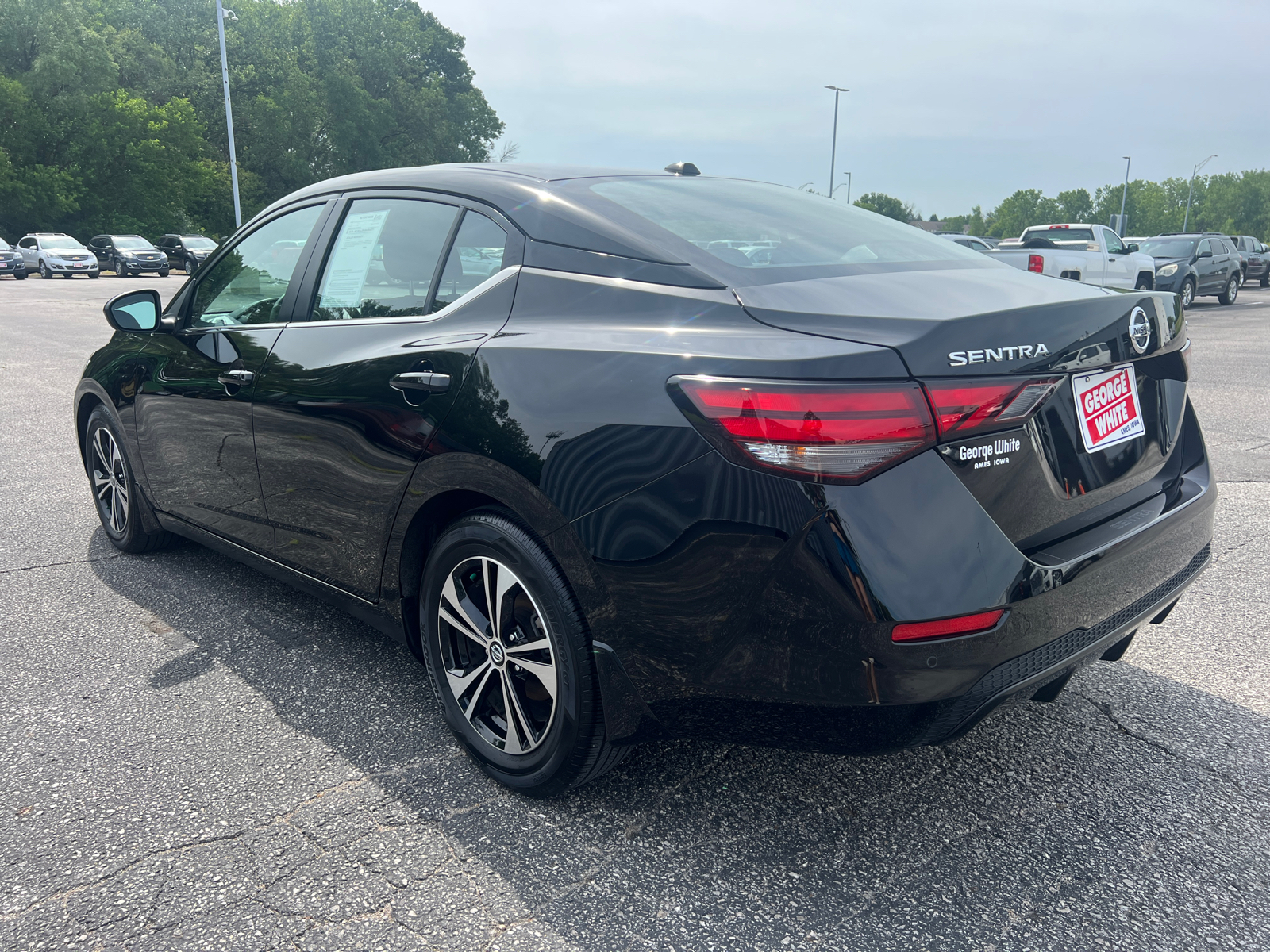 2022 Nissan Sentra SV 6