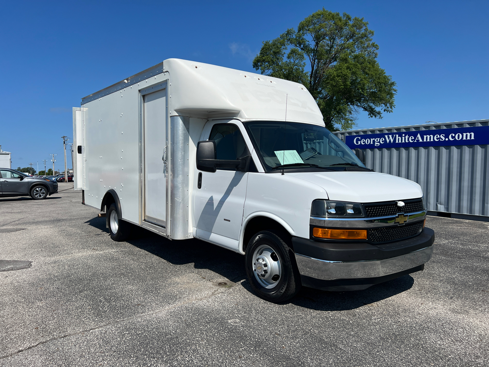 2022 Chevrolet Express 3500 Work Van 2