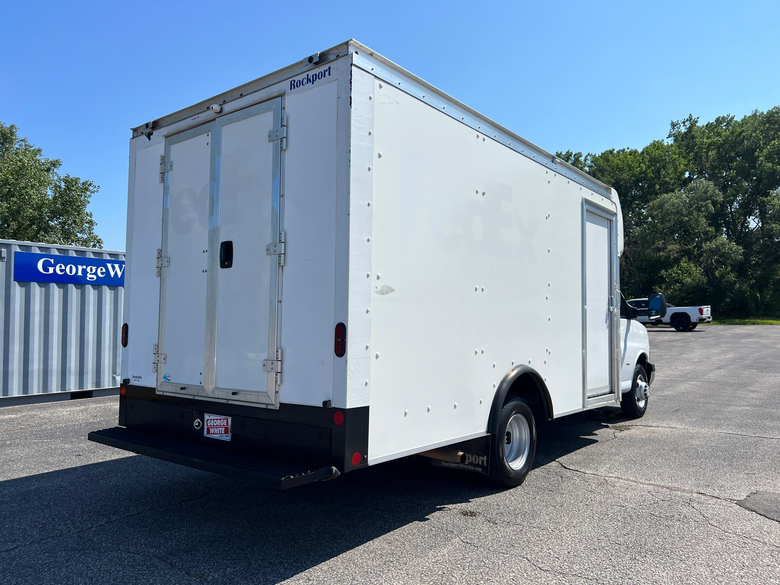 2022 Chevrolet Express 3500 Work Van 4