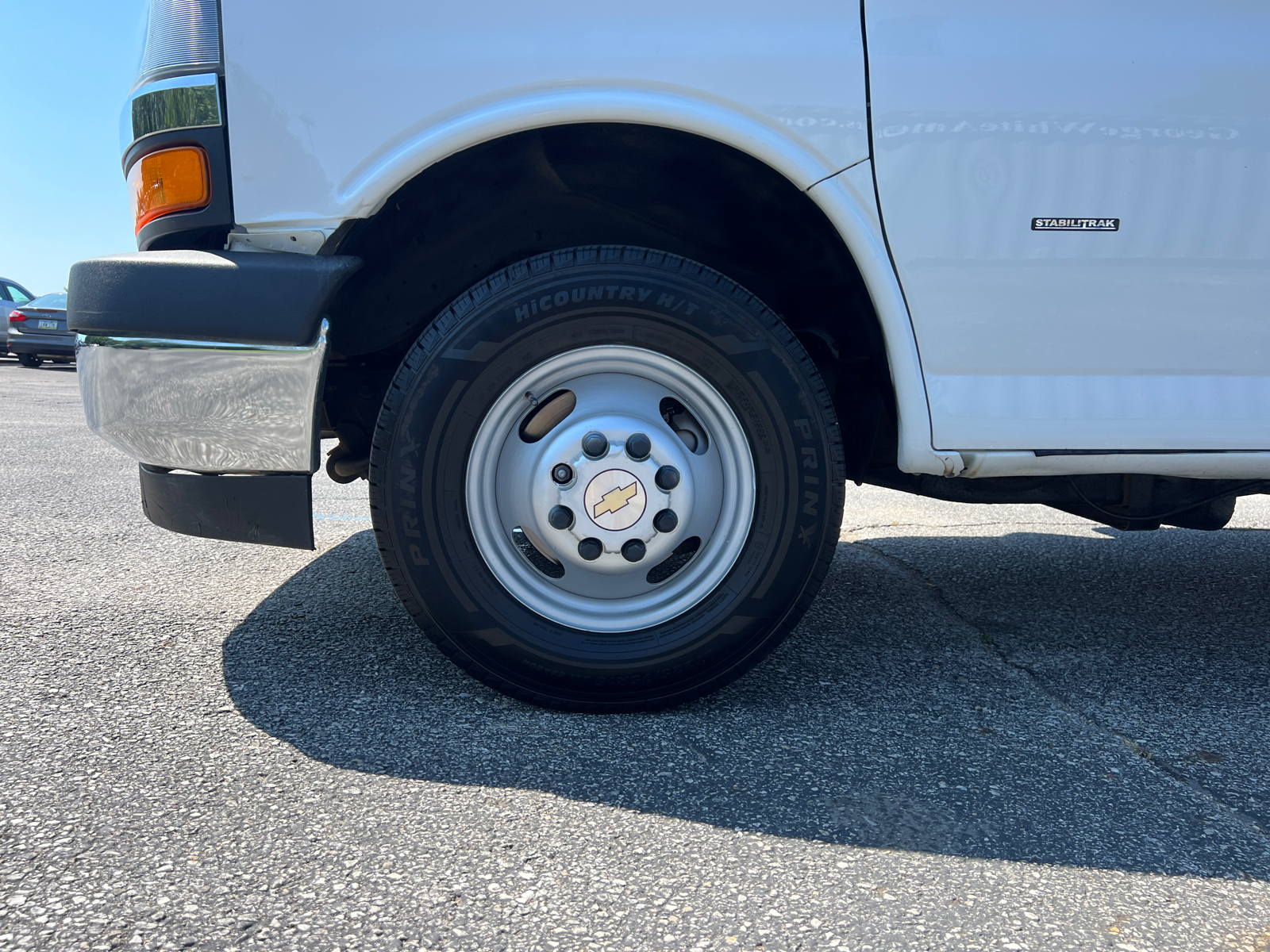 2022 Chevrolet Express 3500 Work Van 10