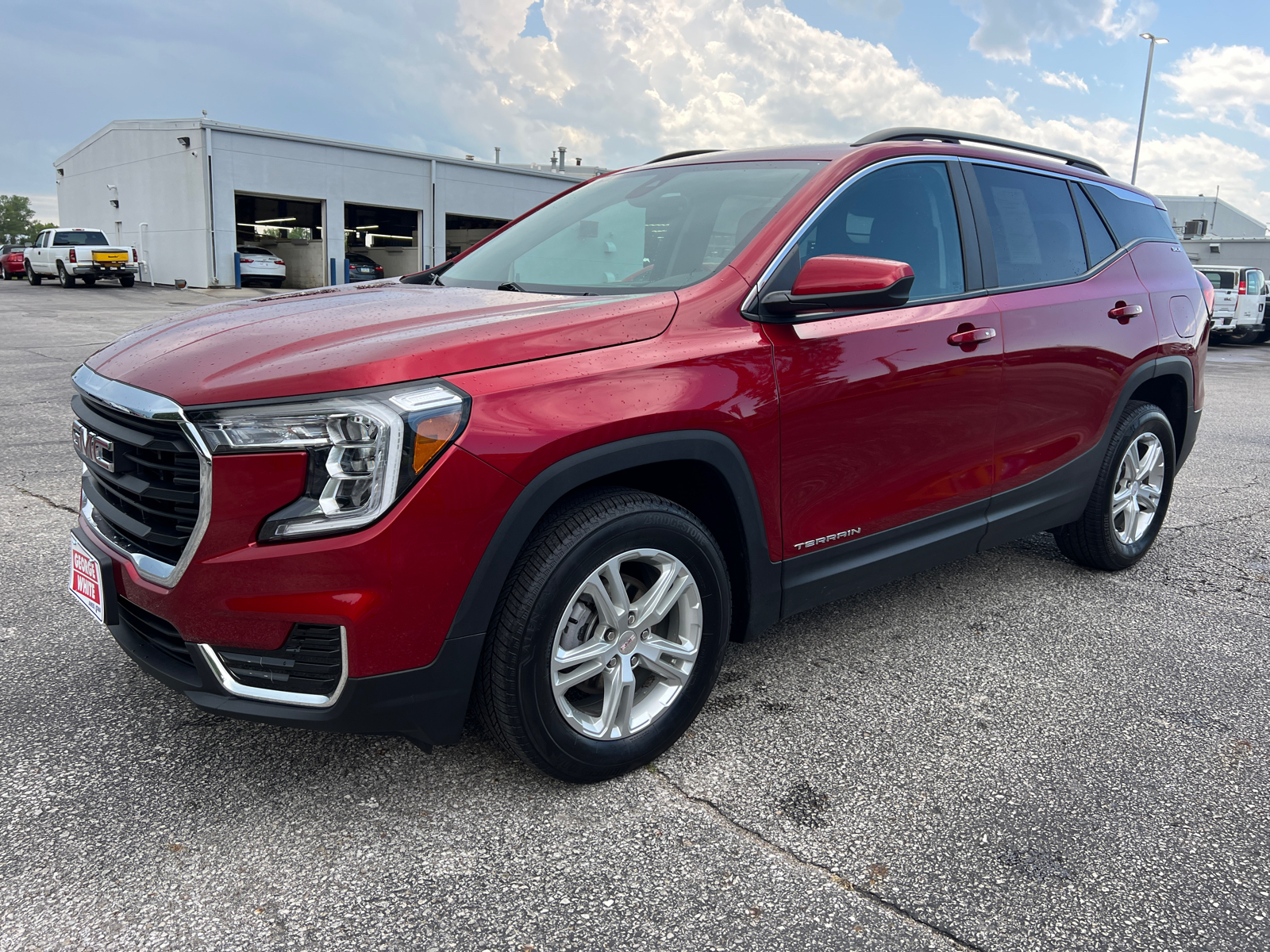 2023 GMC Terrain SLE 8