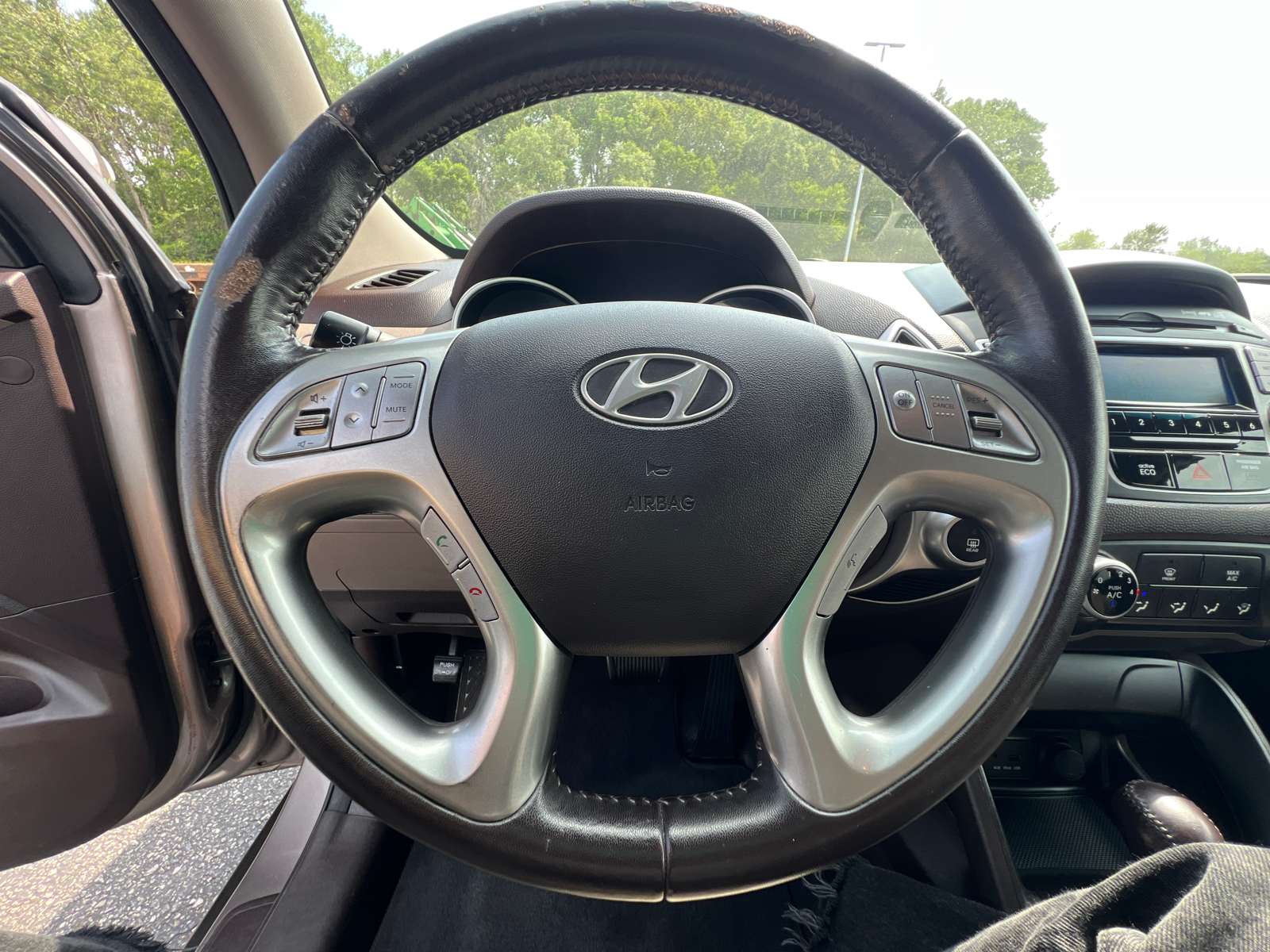 2012 Hyundai Tucson GLS 19