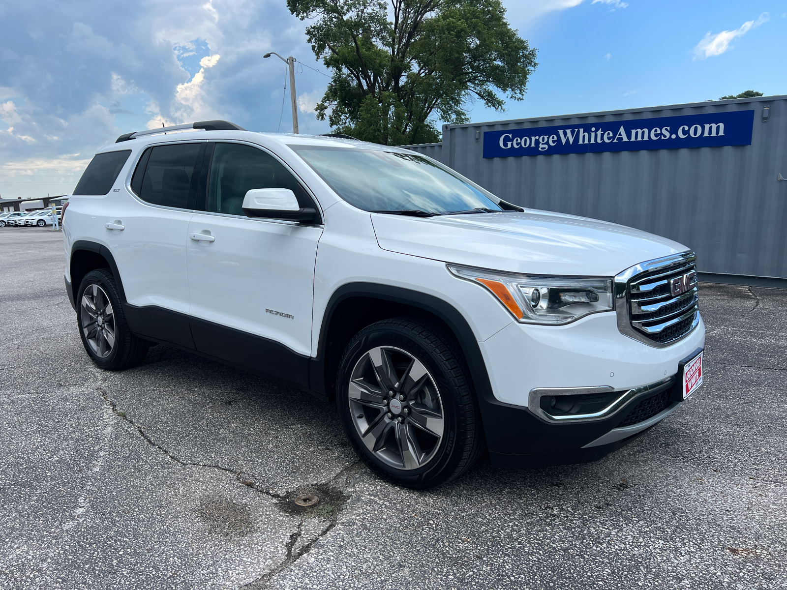 2019 GMC Acadia SLT-2 1