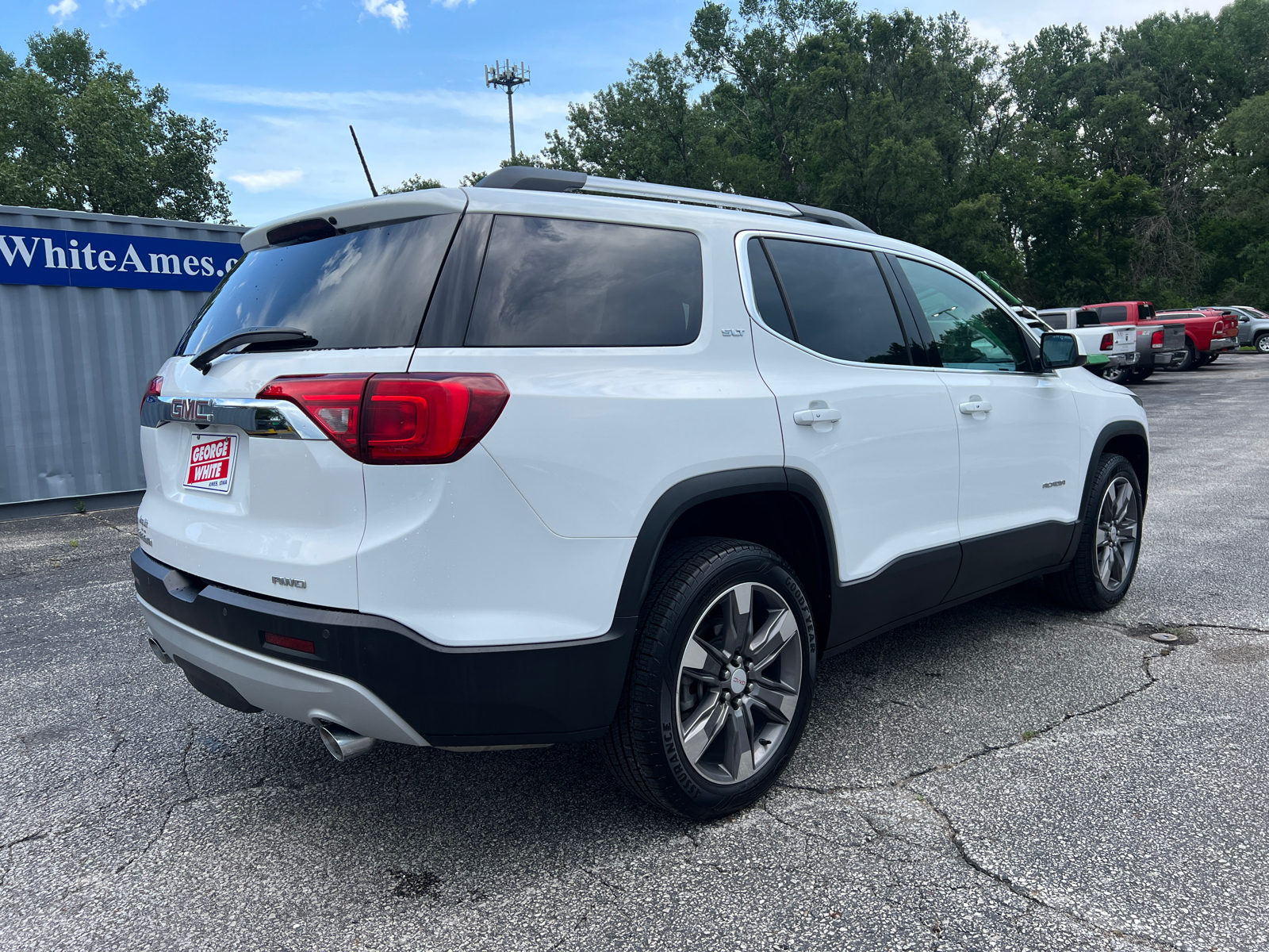 2019 GMC Acadia SLT-2 4