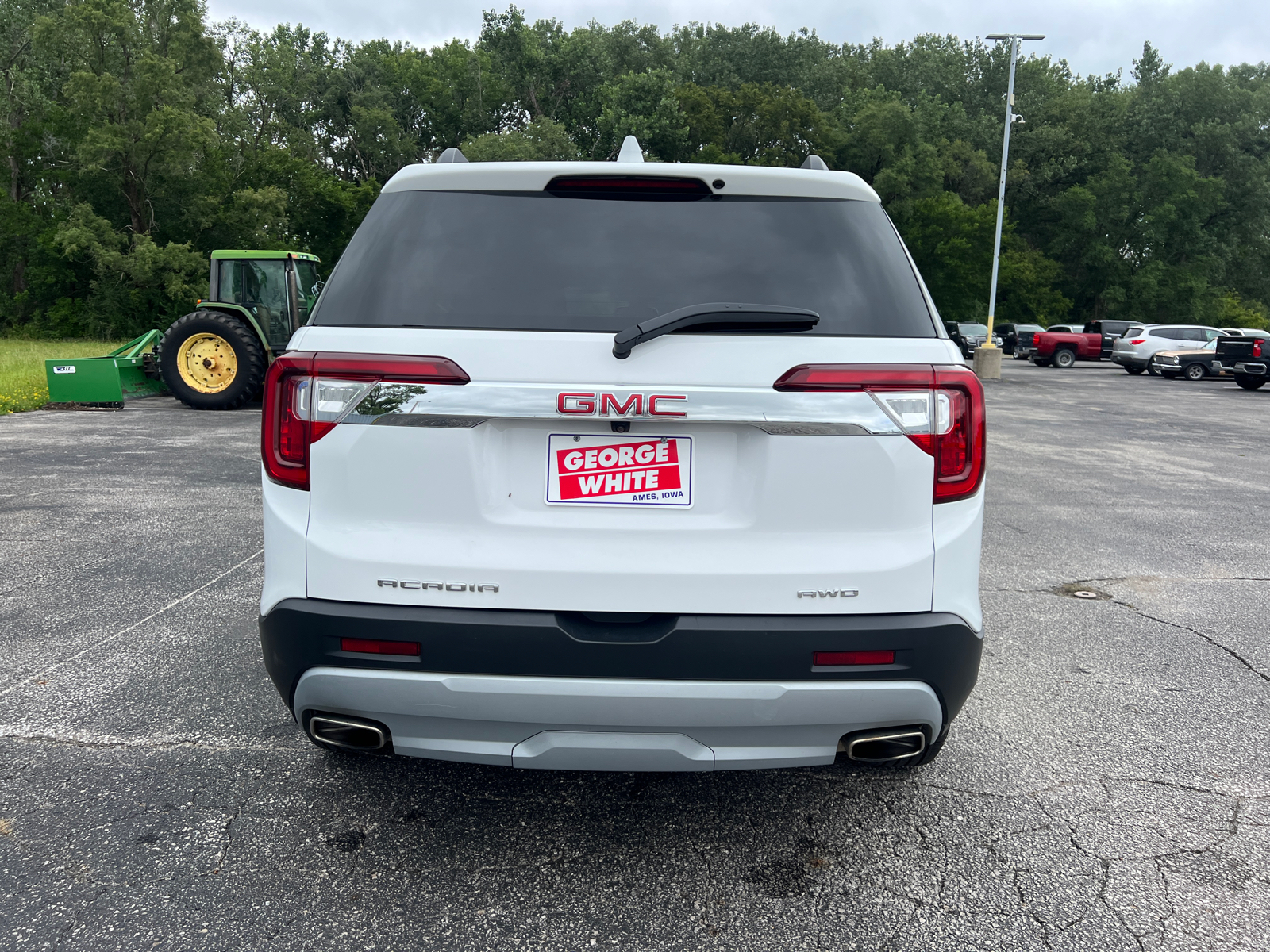 2023 GMC Acadia SLT 5