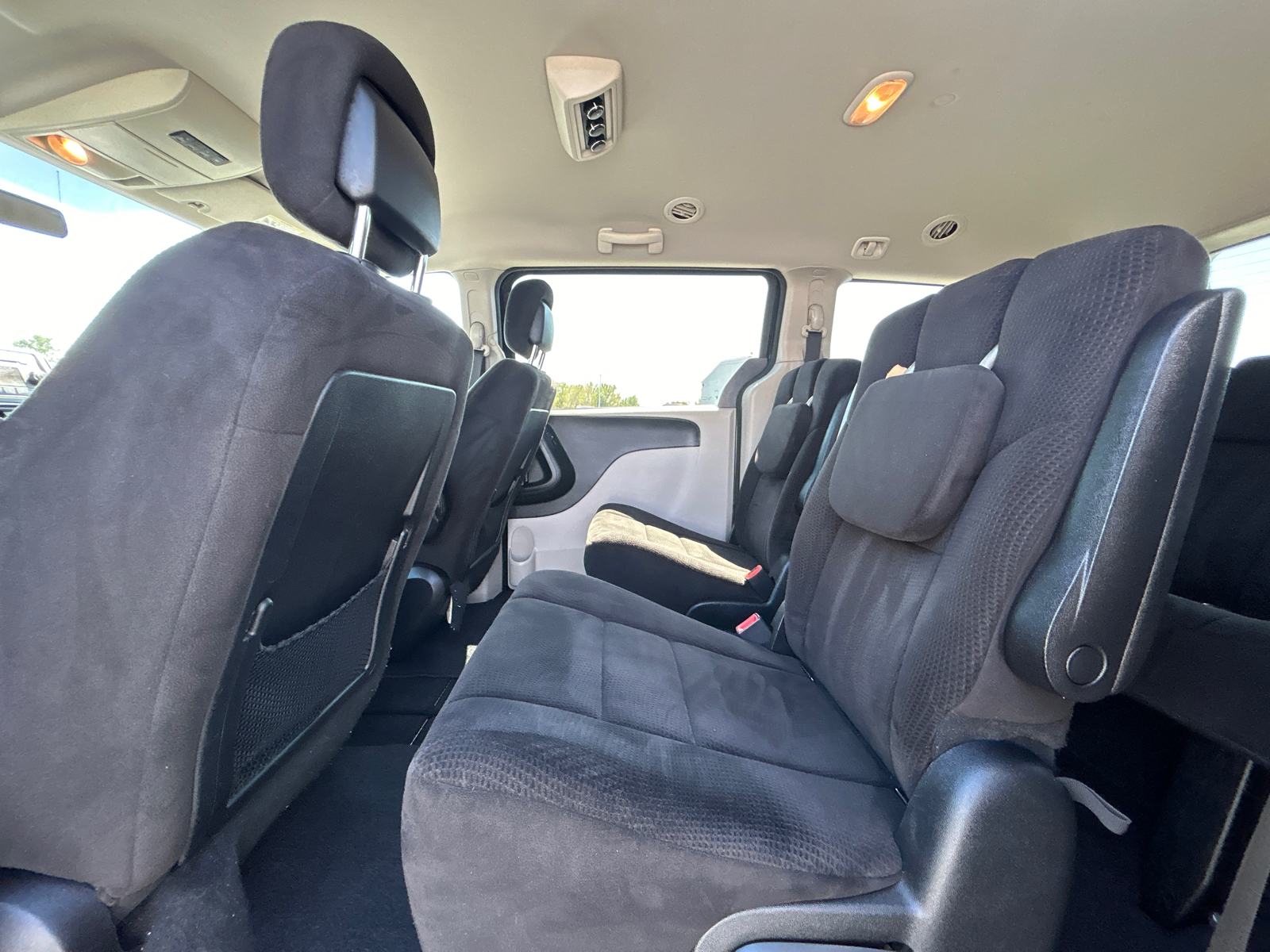 2012 Dodge Grand Caravan SXT 11