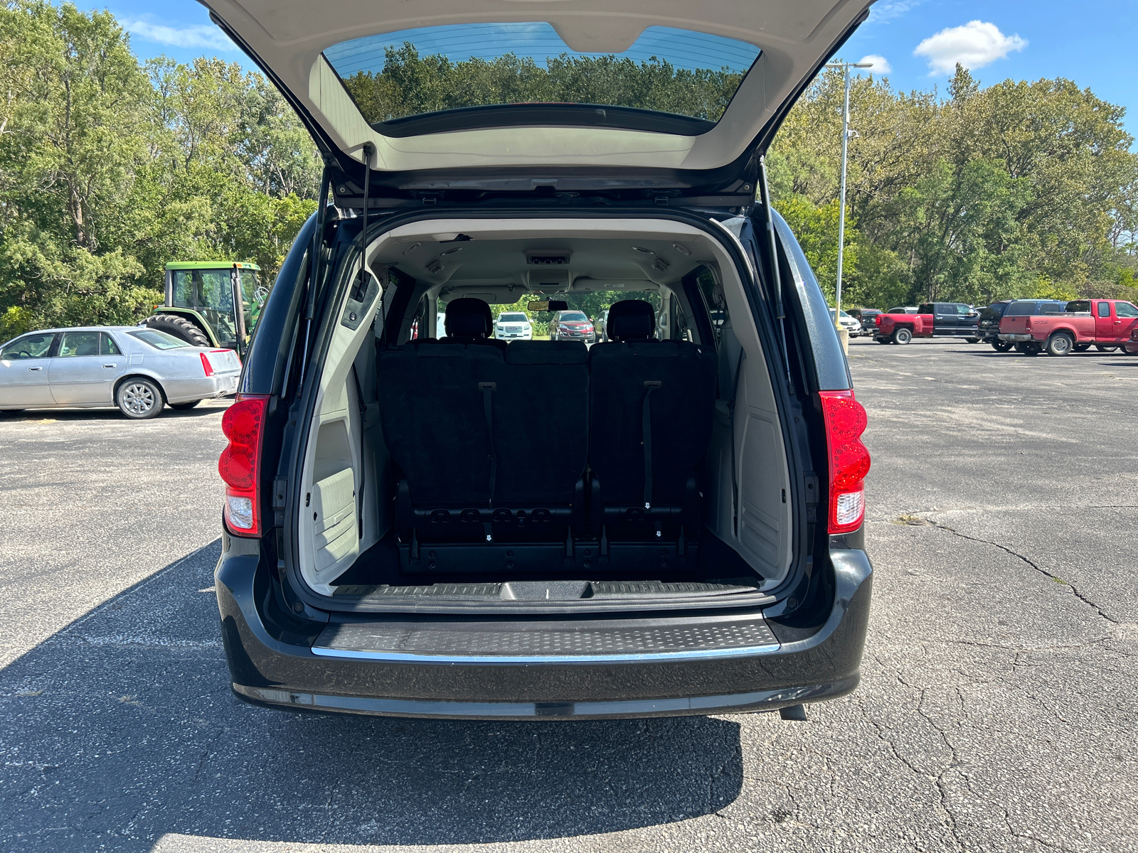 2012 Dodge Grand Caravan SXT 15