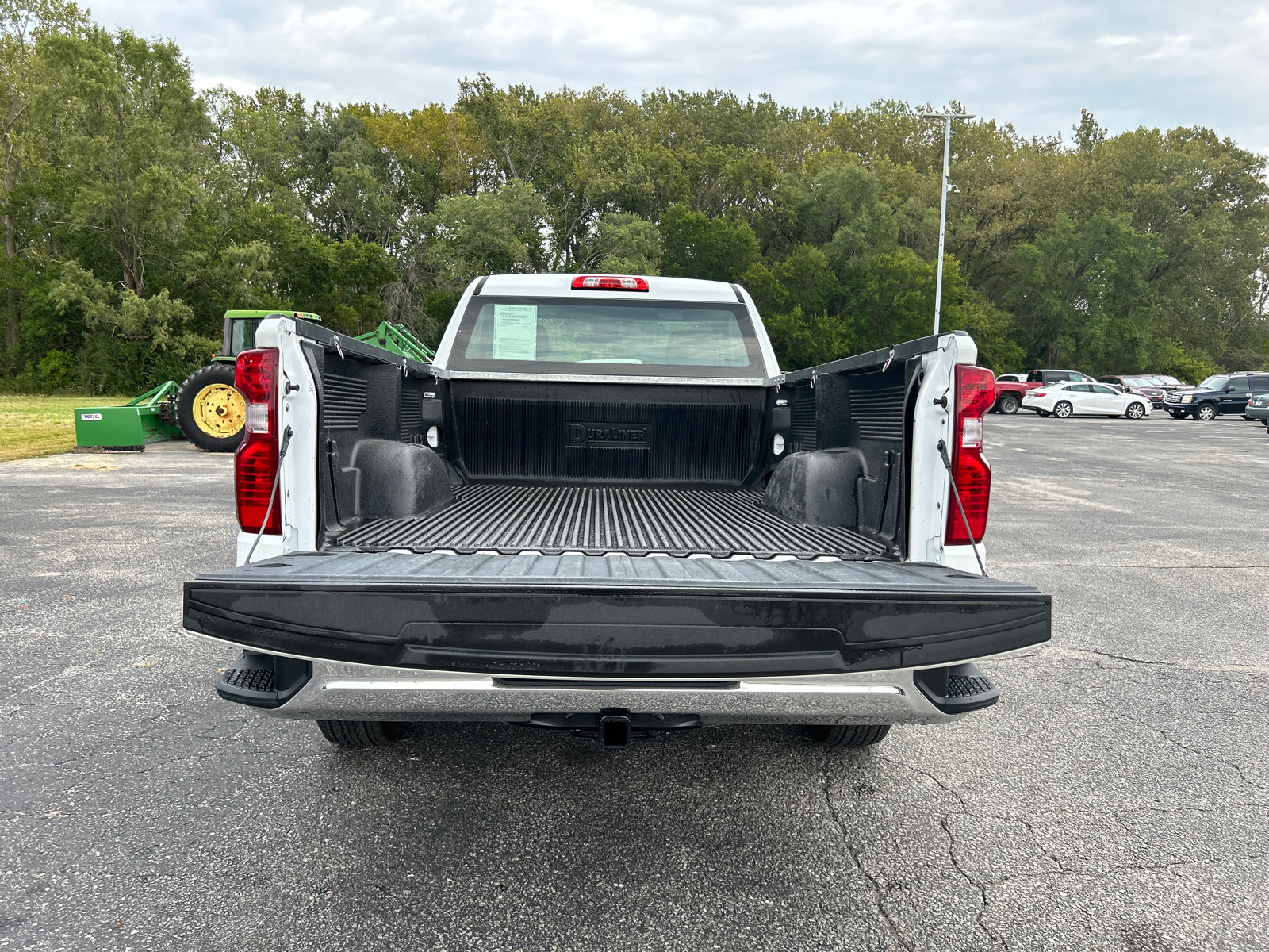 2022 Chevrolet Silverado 1500 WT 12