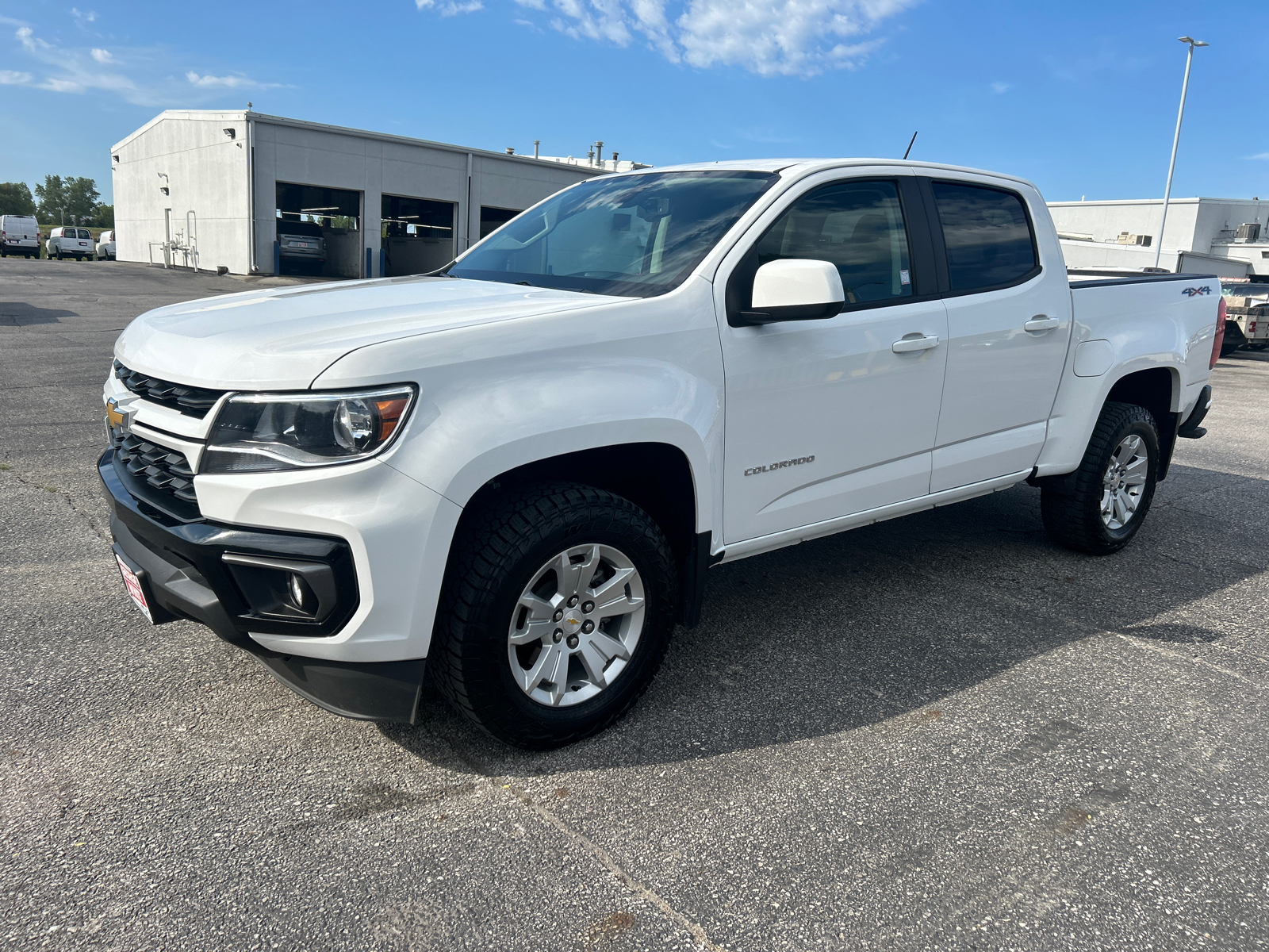 2022 Chevrolet Colorado LT 8