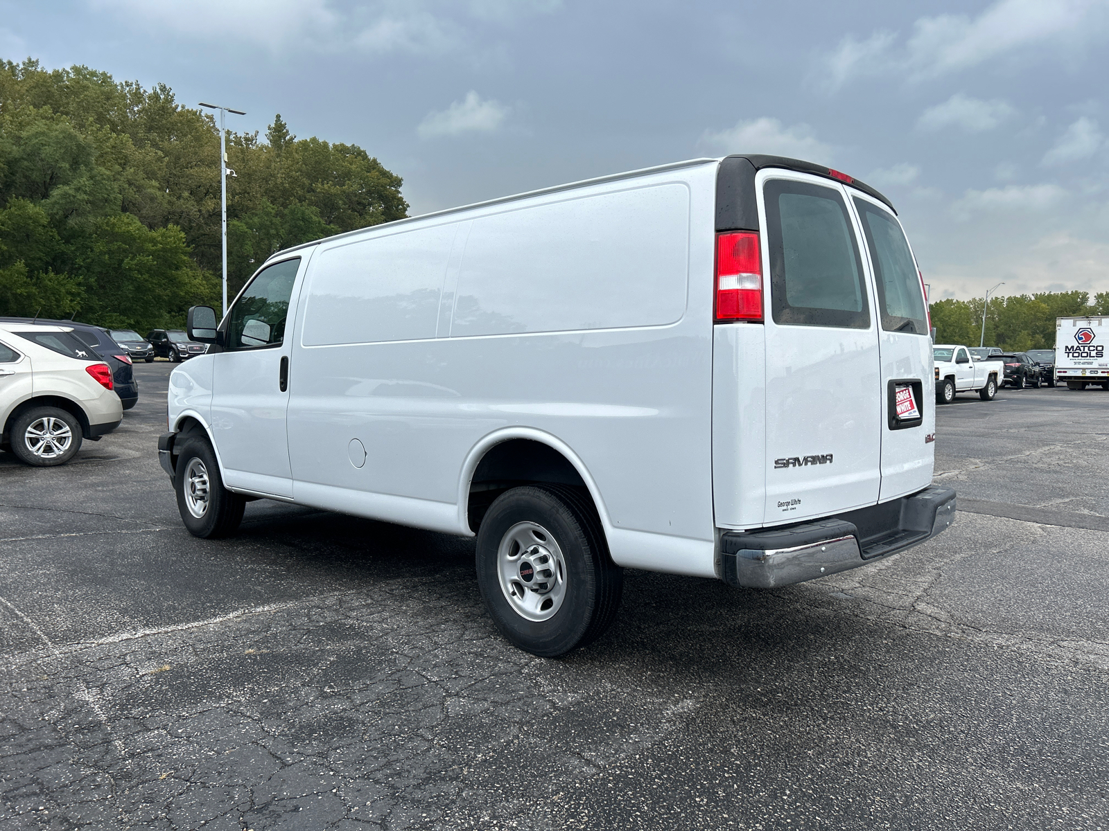 2022 GMC Savana 2500 Work Van 6