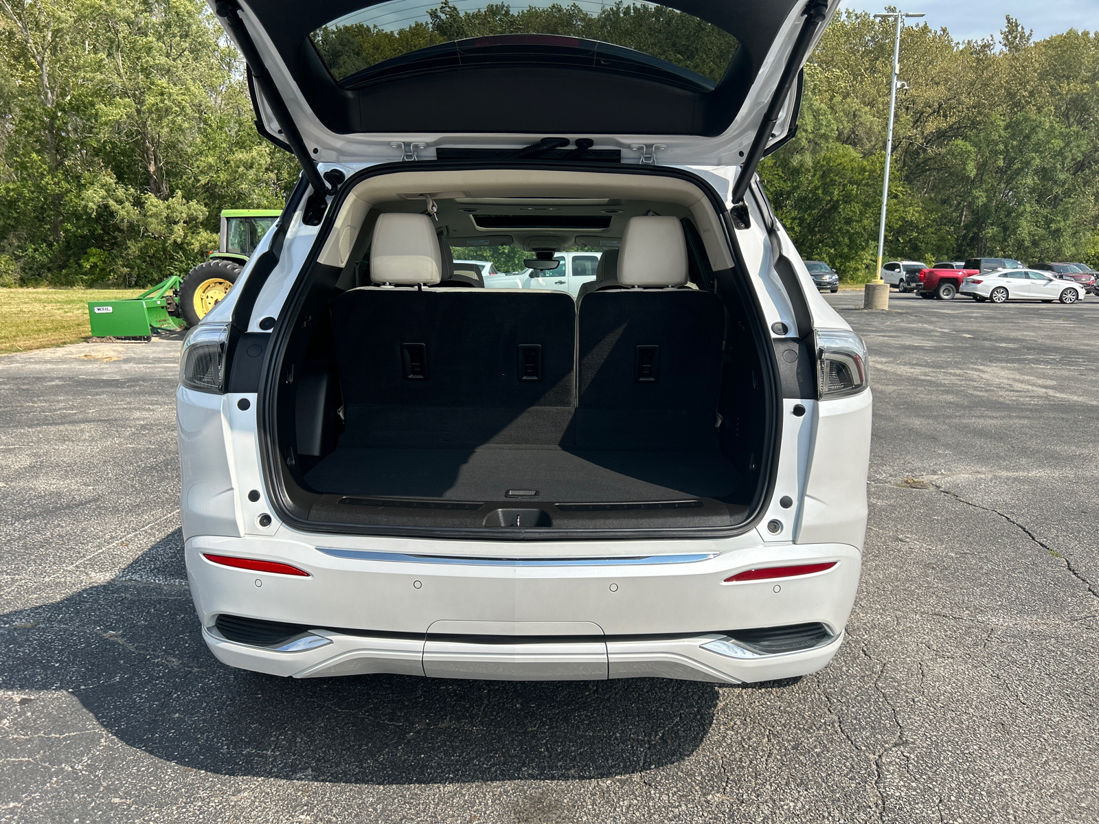 2023 Buick Enclave Avenir 16