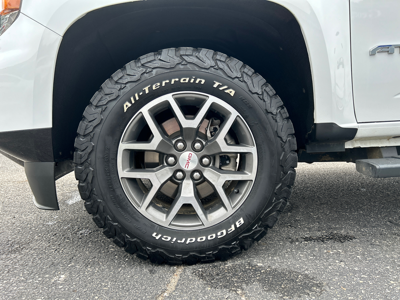 2021 GMC Canyon AT4 w/Leather 10