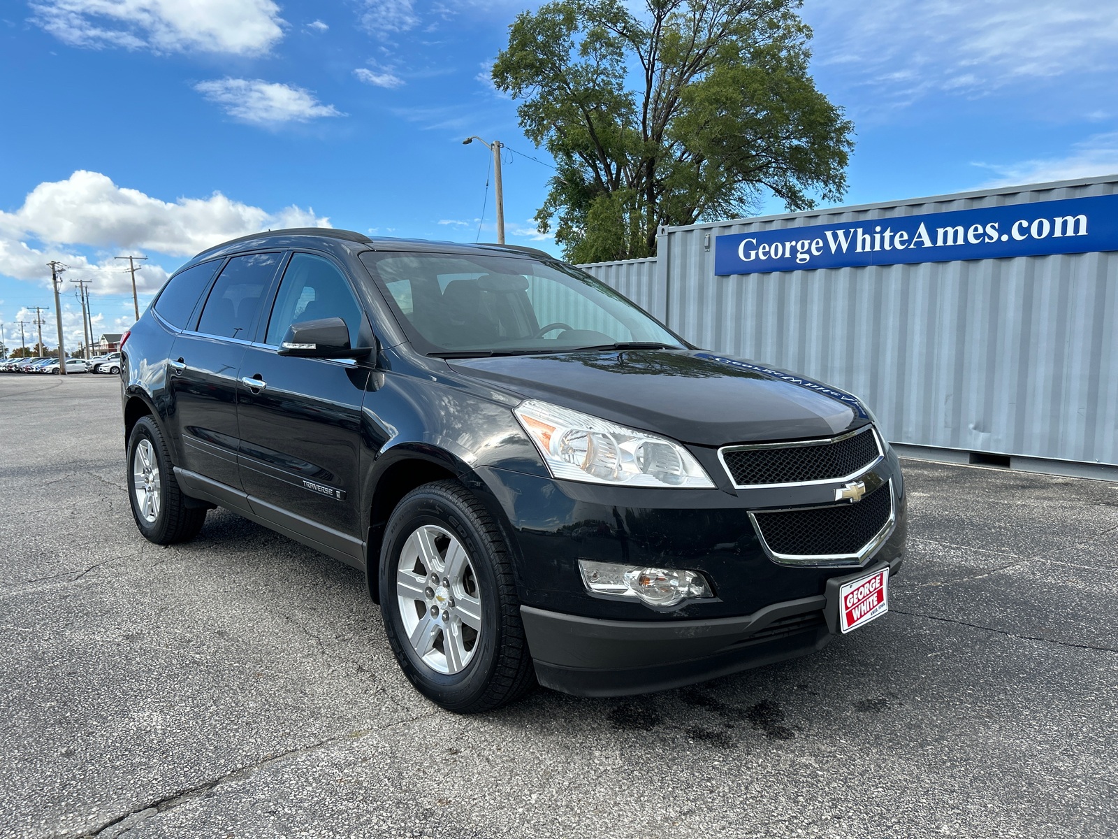 2009 Chevrolet Traverse LT 2