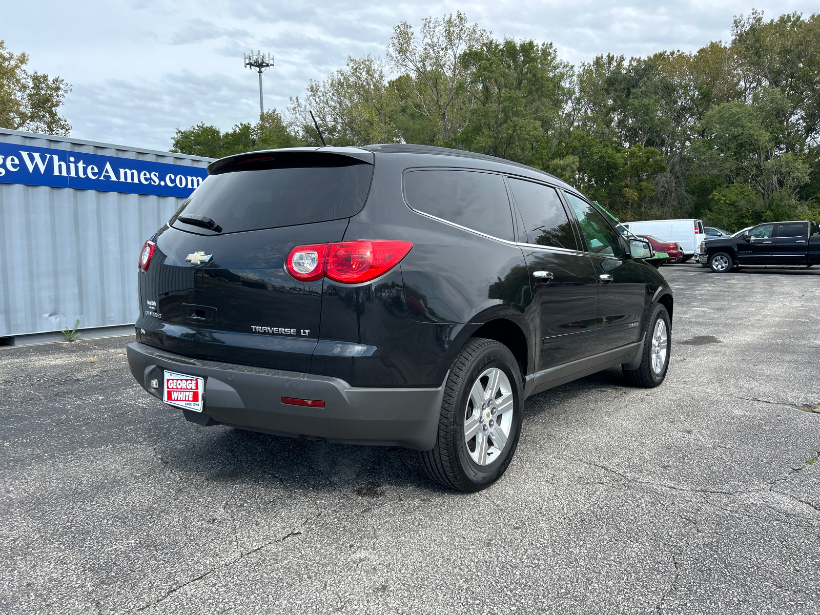 2009 Chevrolet Traverse LT 4