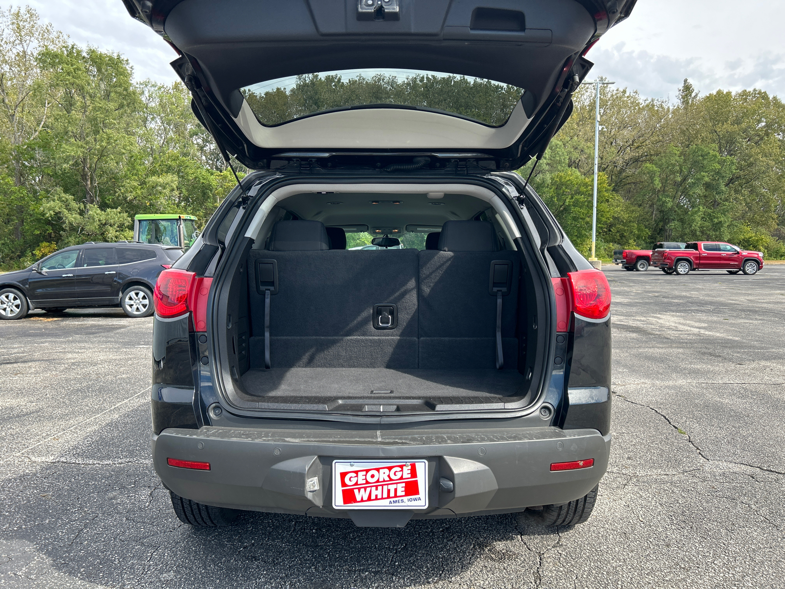 2009 Chevrolet Traverse LT 16