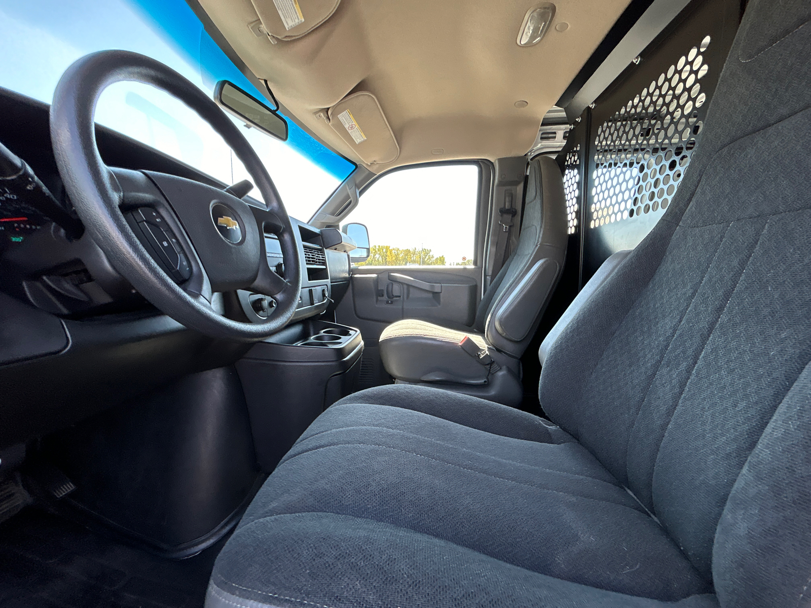 2022 Chevrolet Express 2500 Work Van 11