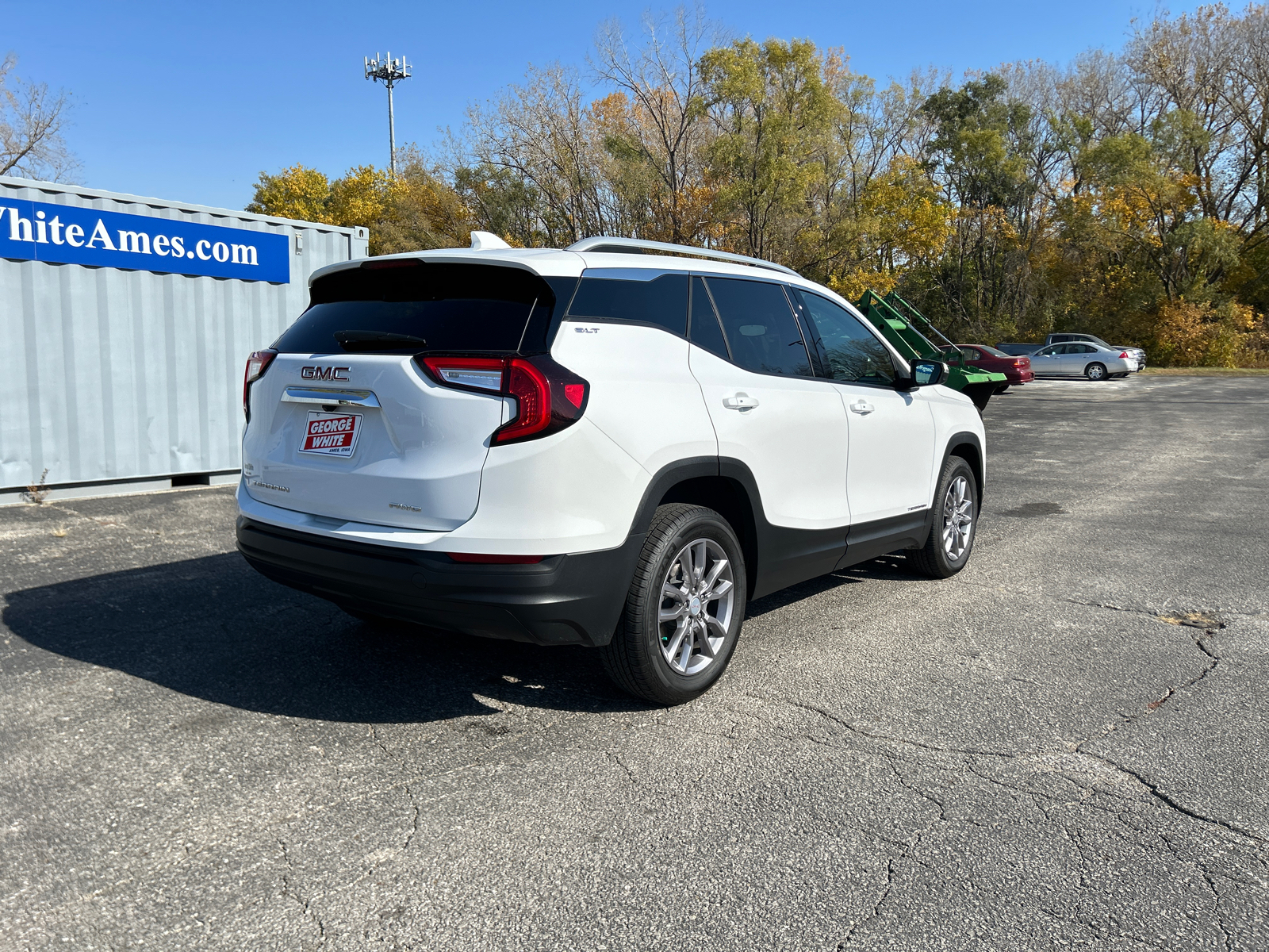 2024 GMC Terrain SLT 4