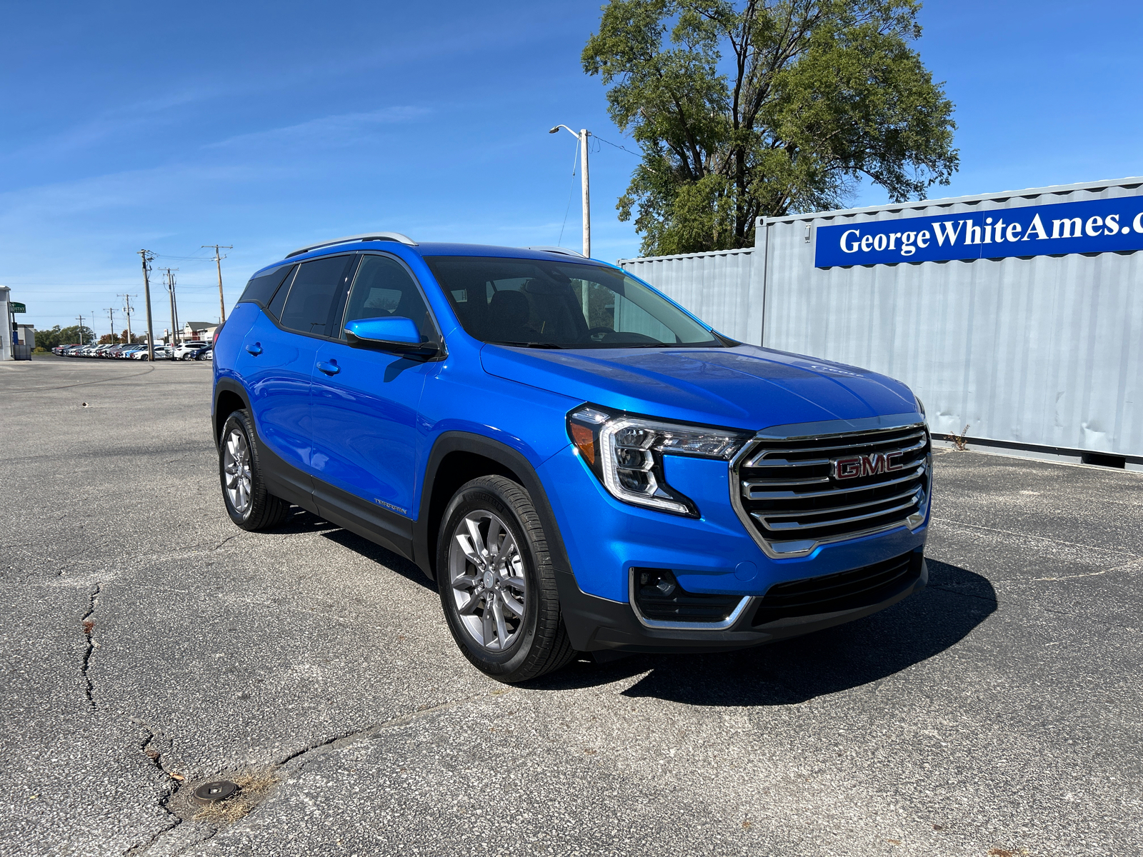 2024 GMC Terrain SLT 2