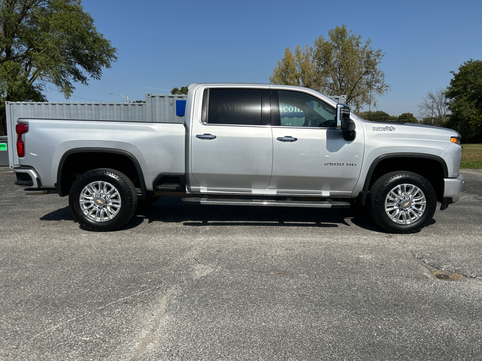 2022 Chevrolet Silverado 2500HD High Country 3