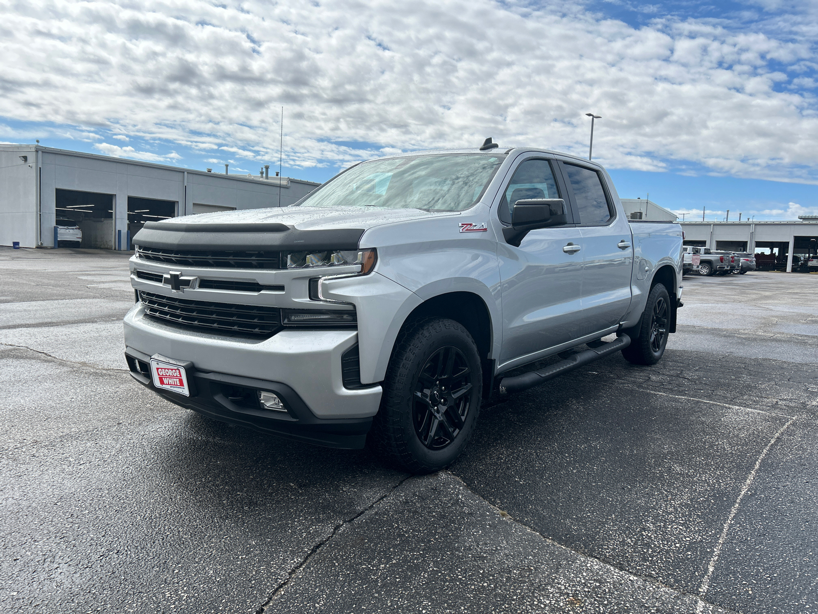 2021 Chevrolet Silverado 1500 RST 8