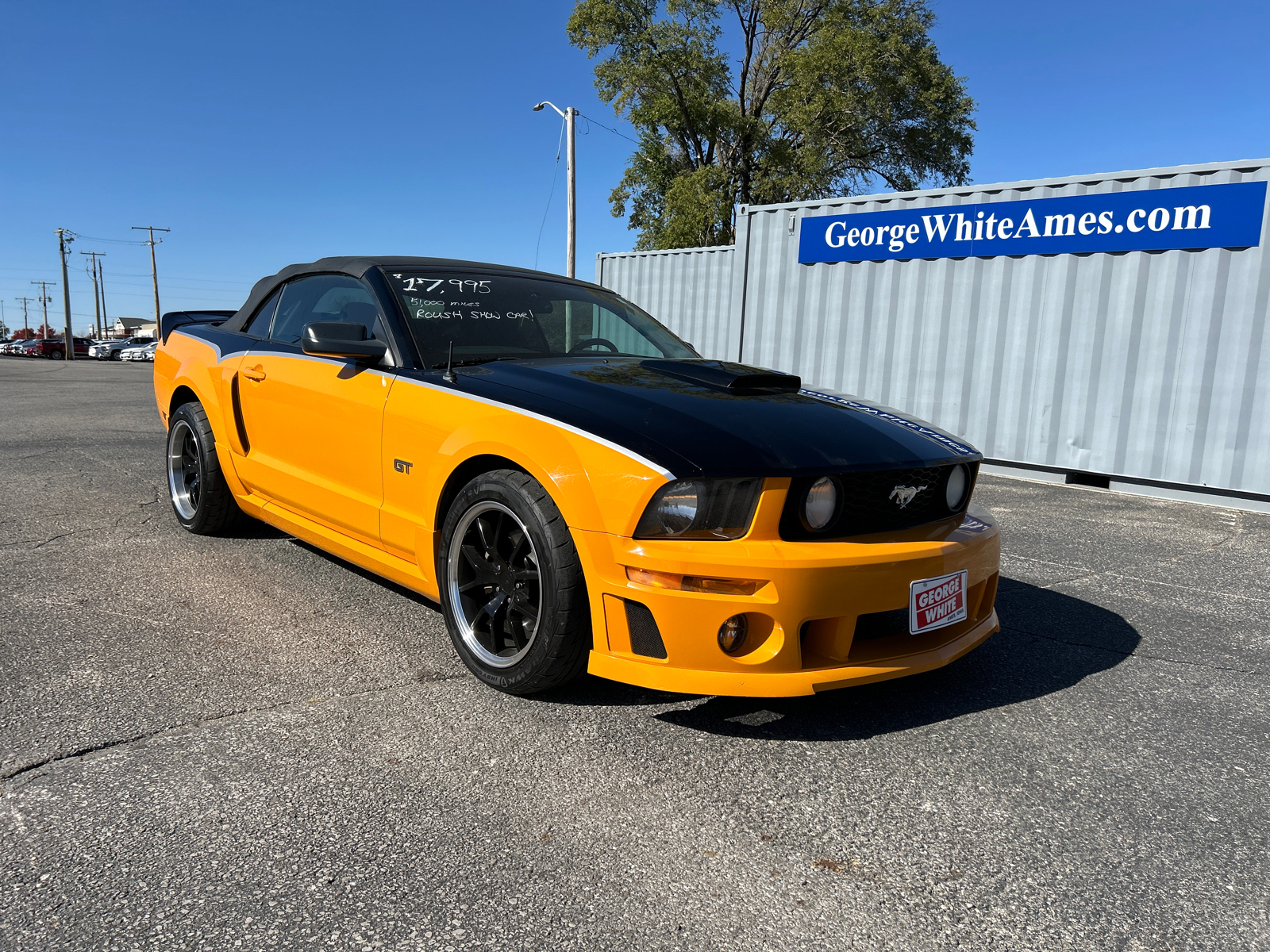 2007 Ford Mustang  2