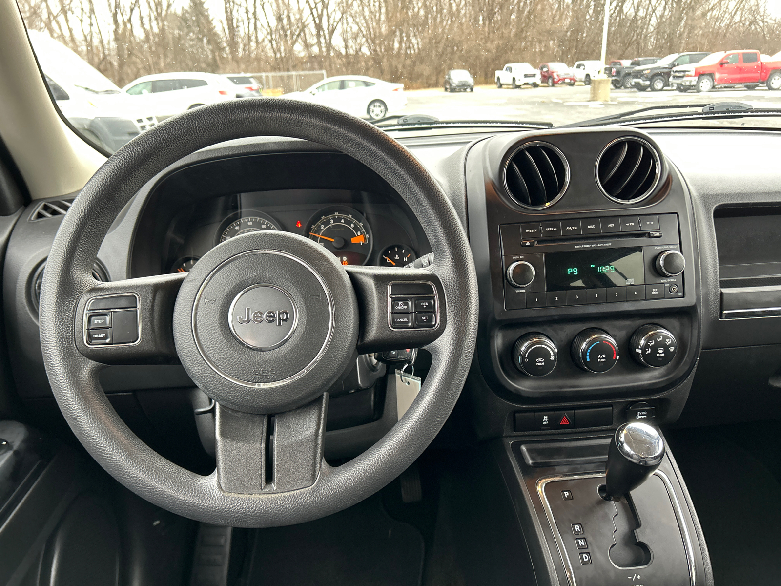 2014 Jeep Patriot Sport 14