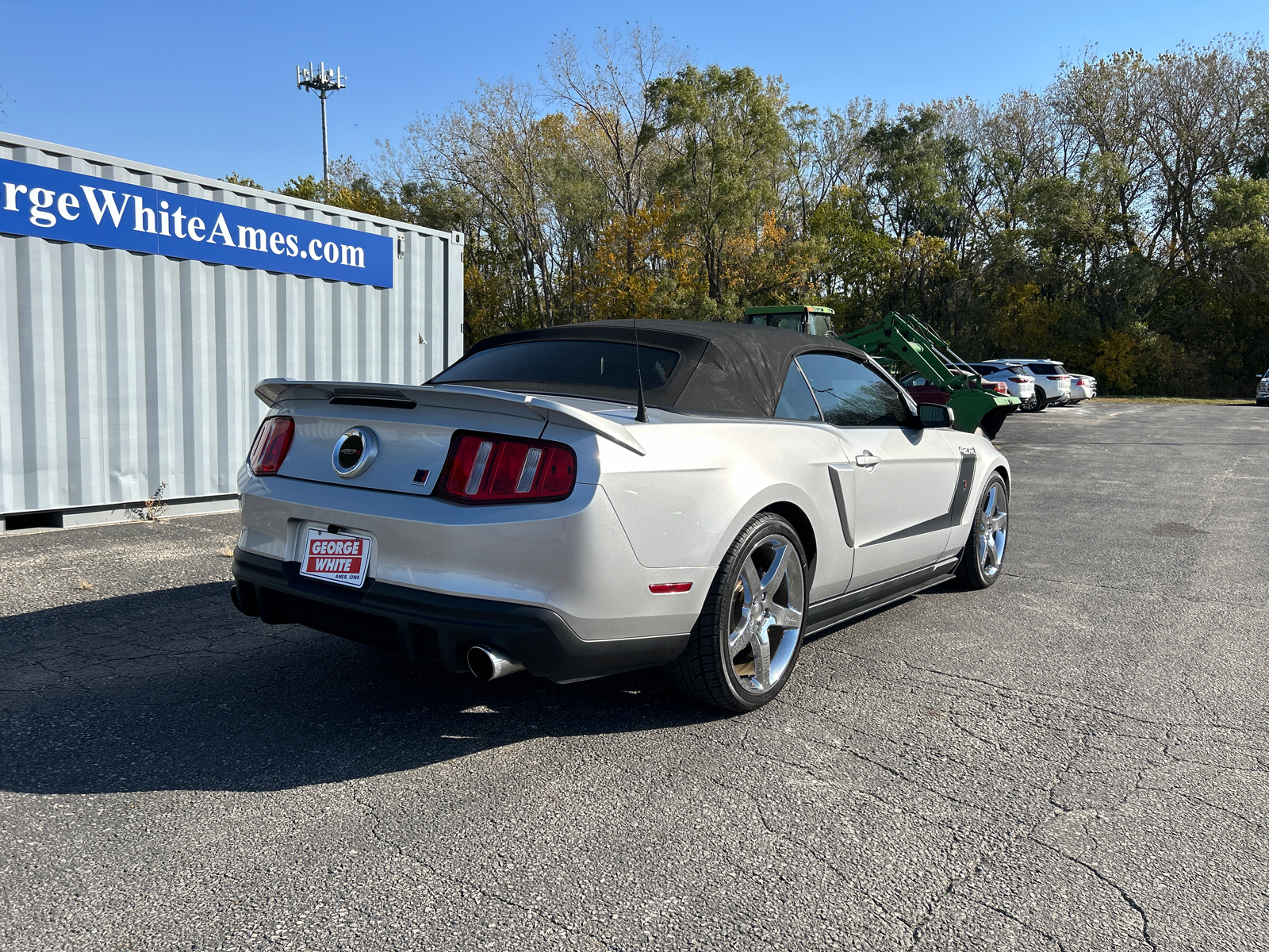 2010 Ford Mustang  4