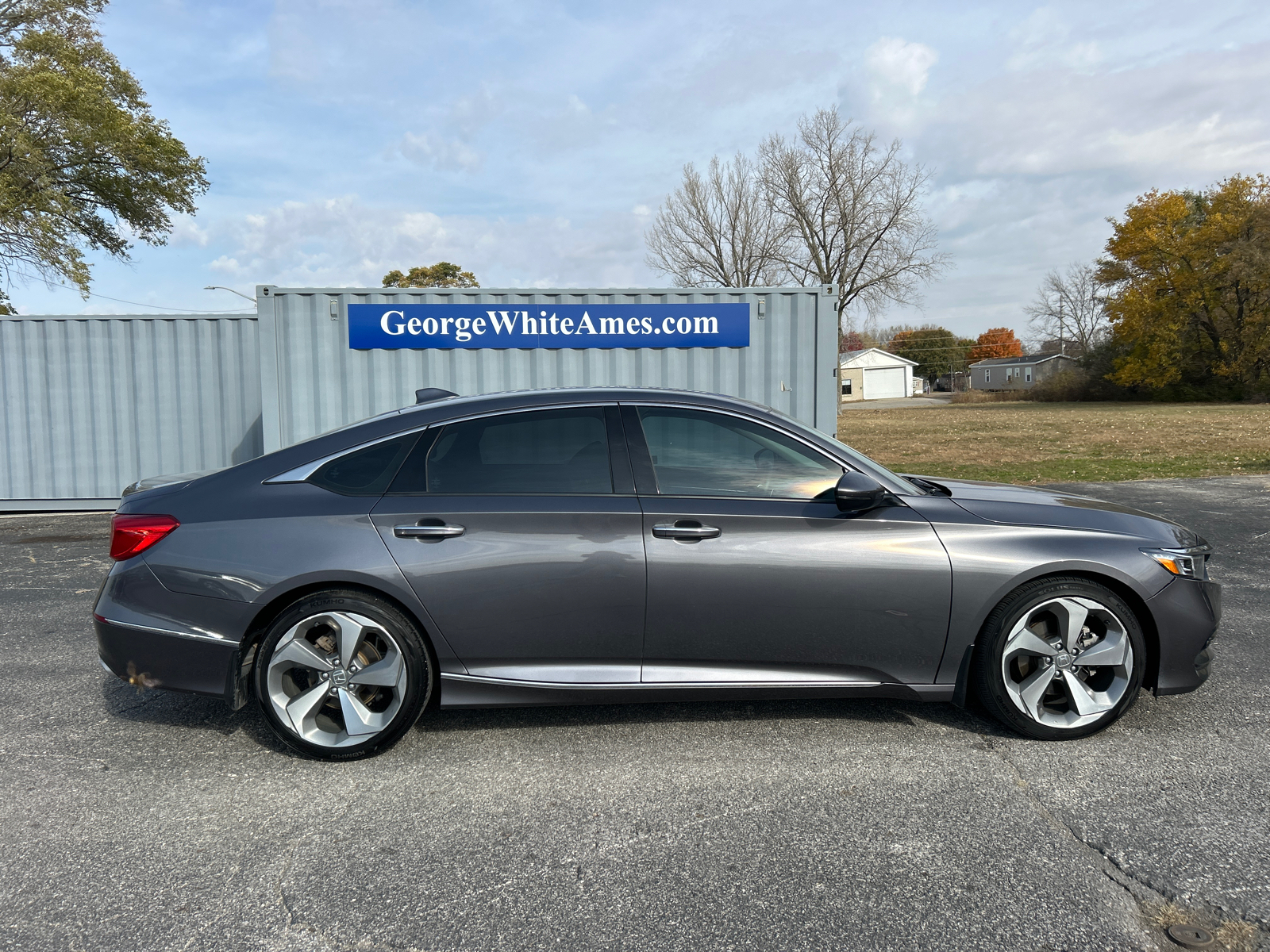 2018 Honda Accord Touring 3