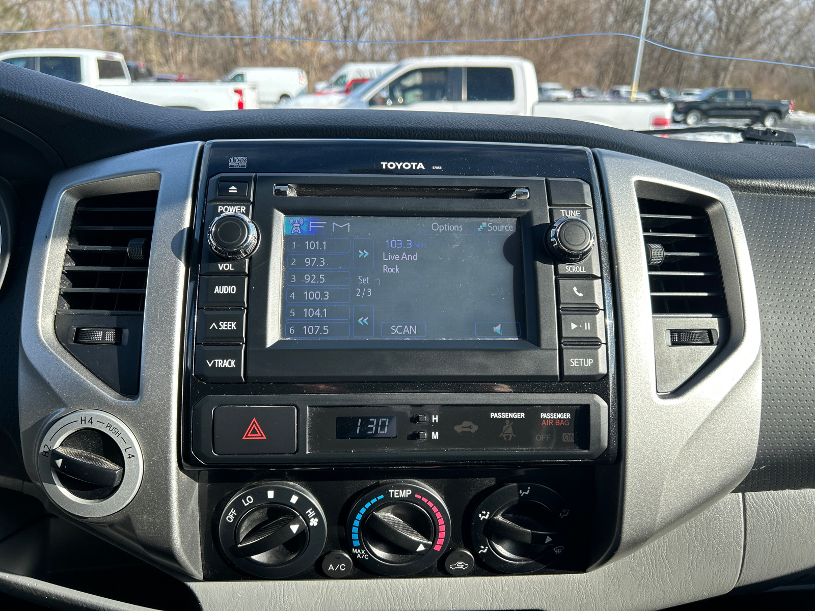 2013 Toyota Tacoma Base 22