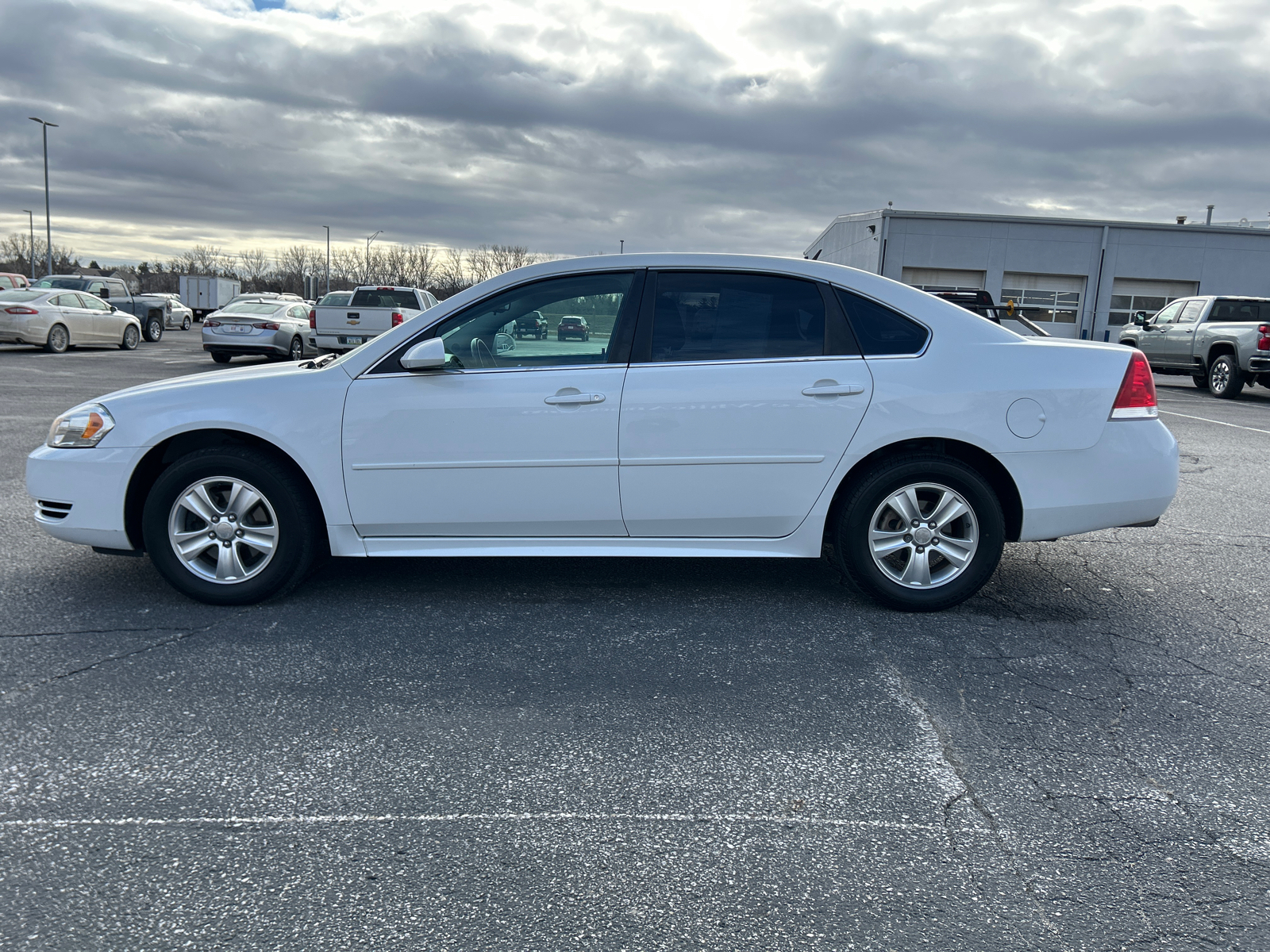 2014 Chevrolet Impala Limited LS 7