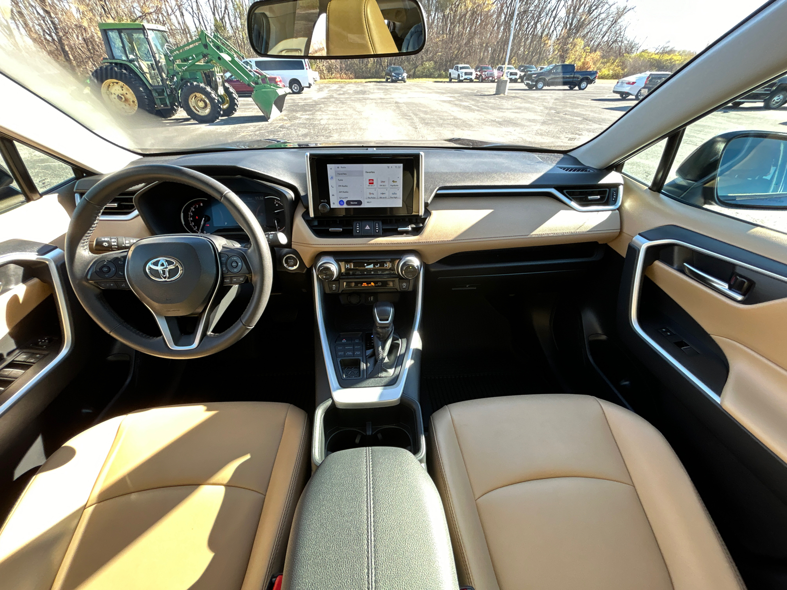 2024 Toyota RAV4 XLE Premium 13