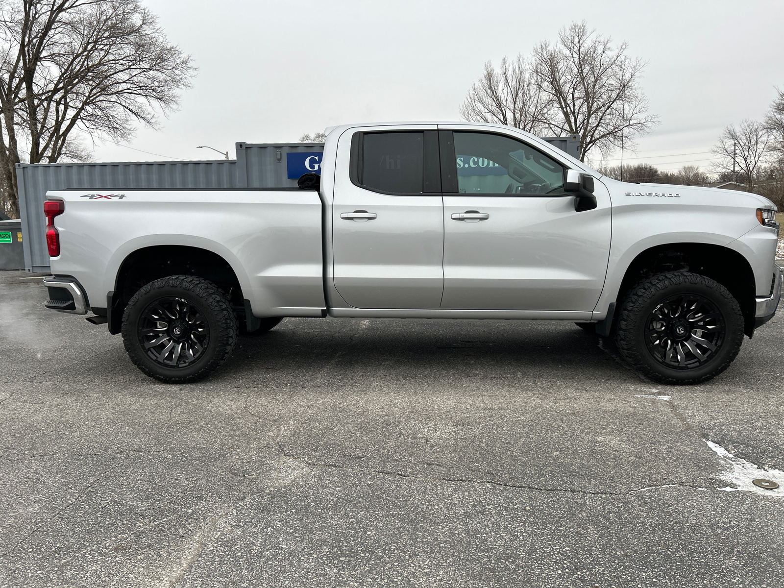 2020 Chevrolet Silverado 1500 LT 3