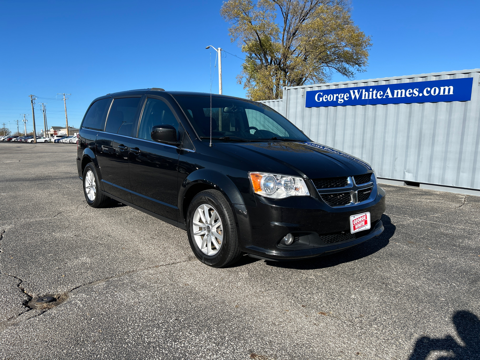 2018 Dodge Grand Caravan SXT 1